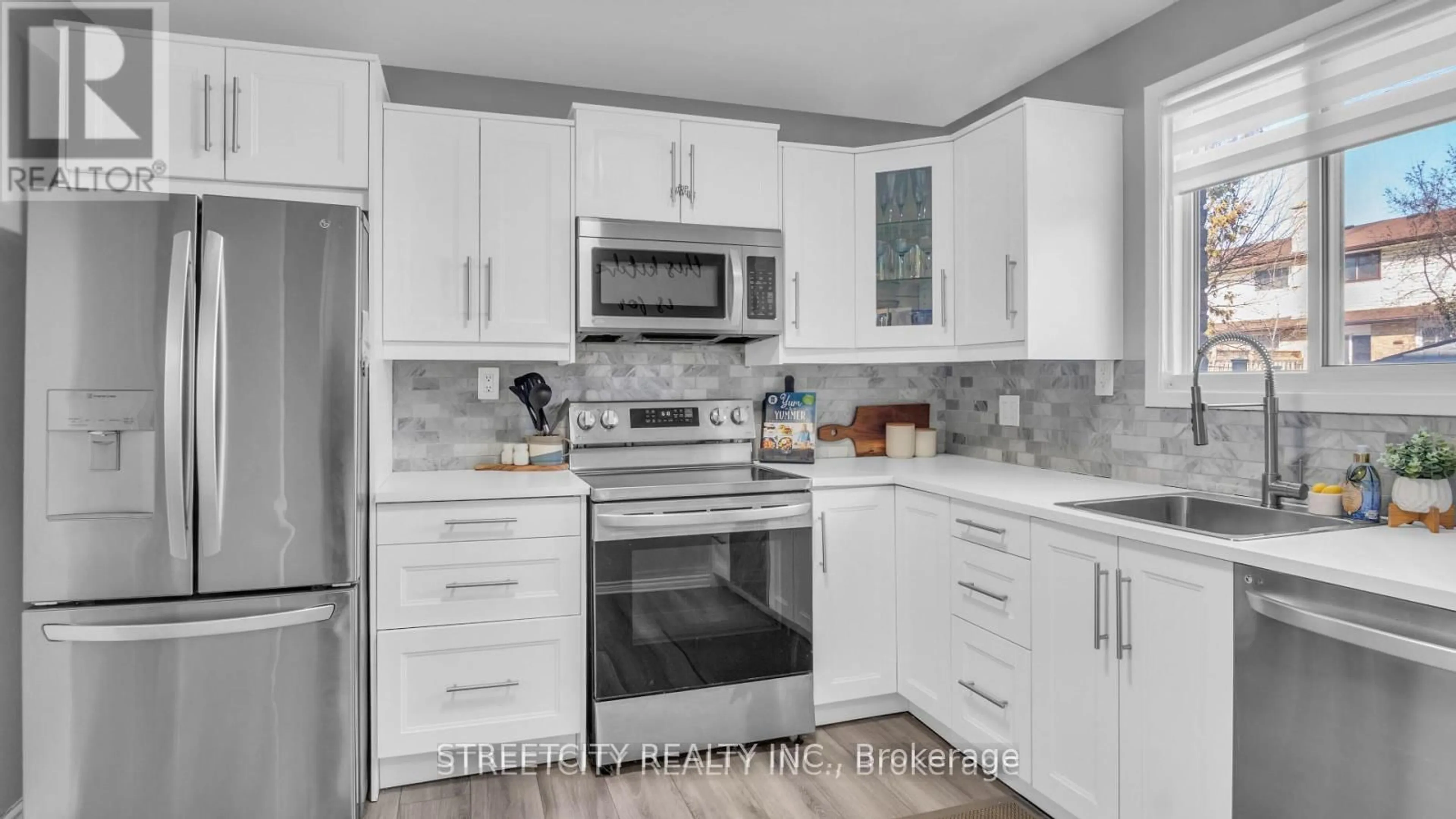 Unknown for 490 SOUTHDALE Rd #8, London South Ontario N6E 1A4