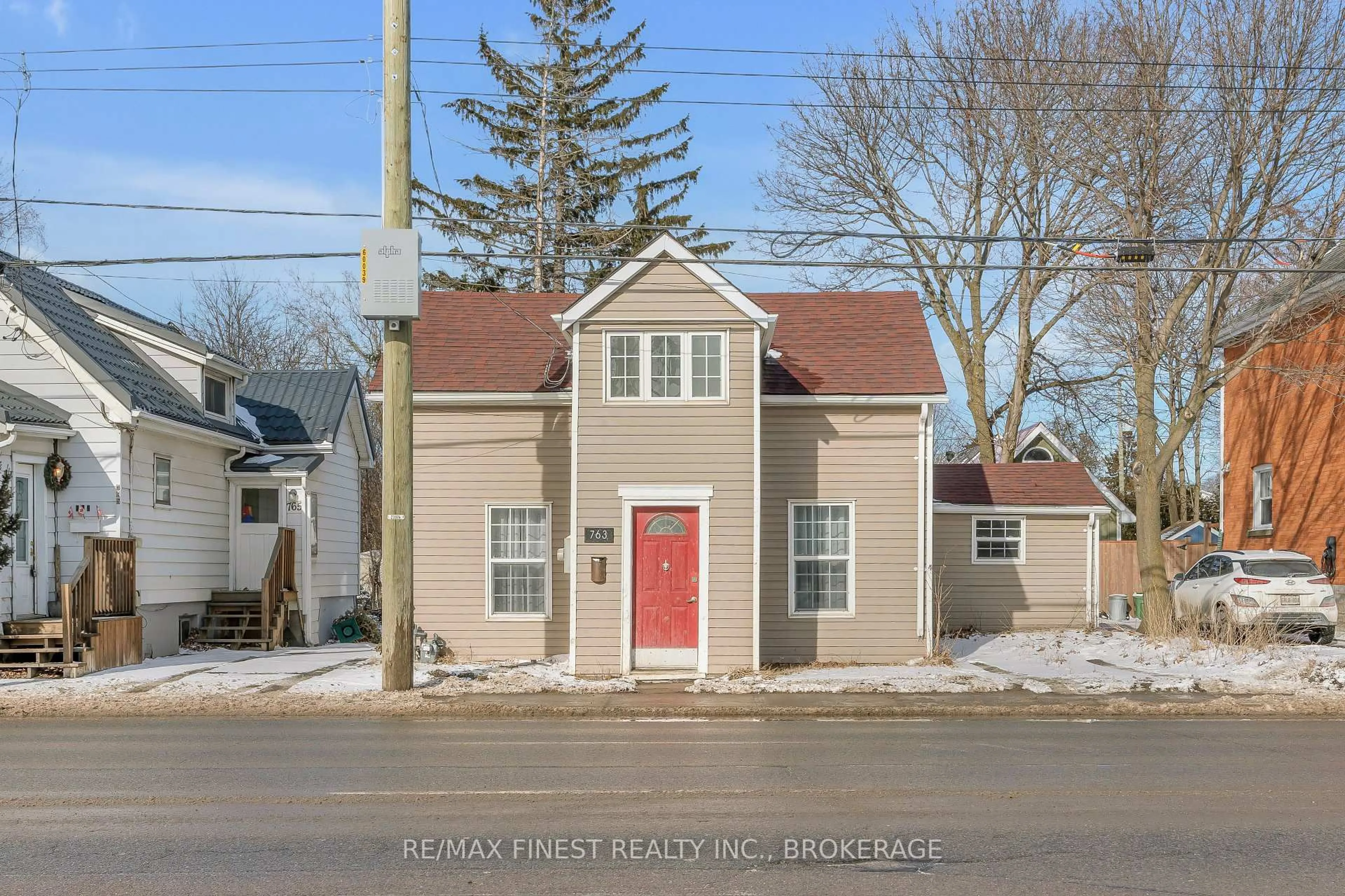 Unknown for 763 King St, Kingston Ontario K7M 2G4