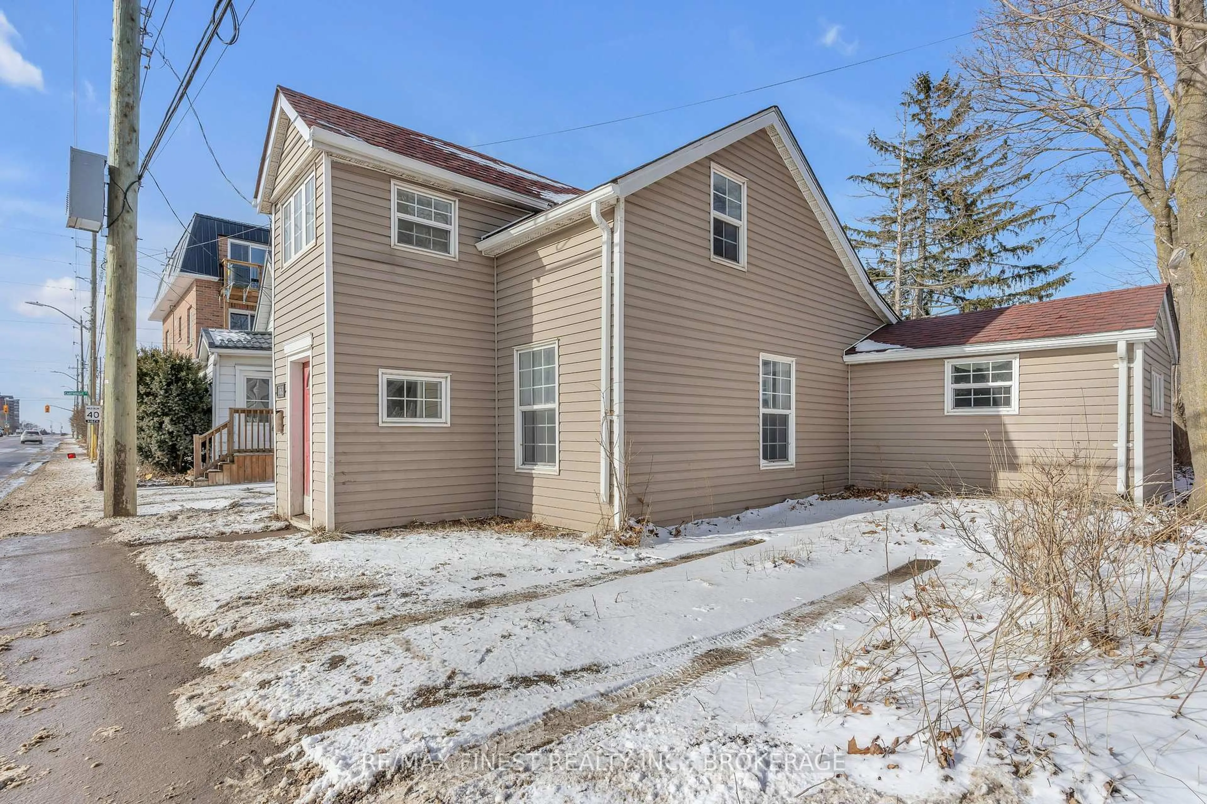 Home with vinyl exterior material, street for 763 King St, Kingston Ontario K7M 2G4