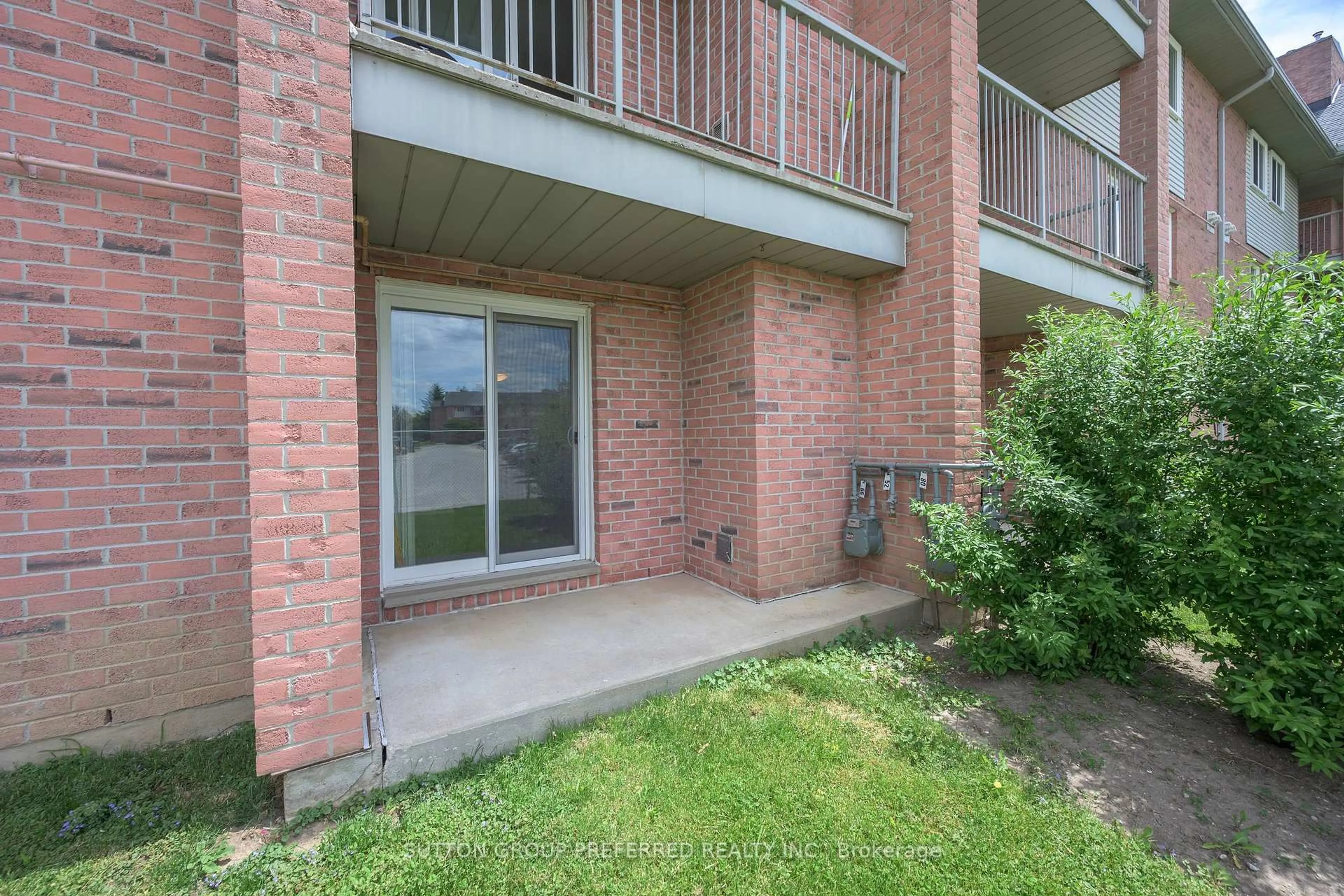 Patio, unknown for 136 Conway Dr #52, London South Ontario N6E 3N1