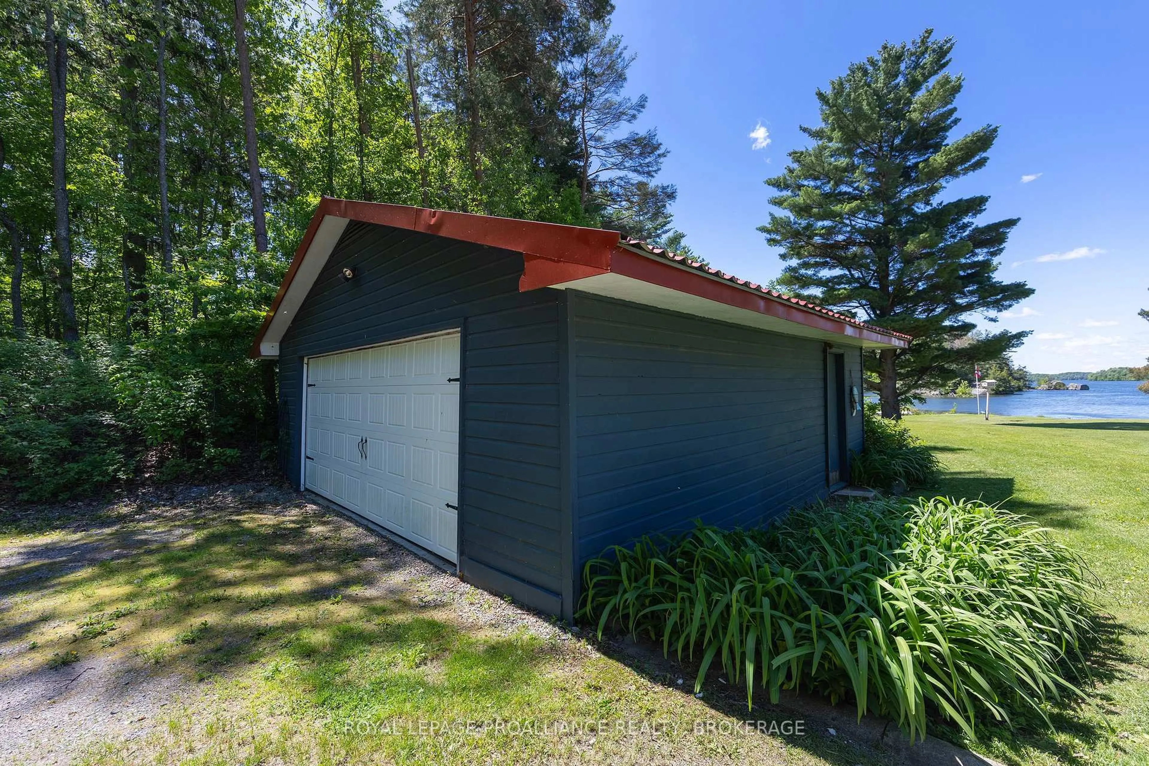 Shed for 4788 Leo Lake Rd, Seeley's Bay Ontario K0H 2N0