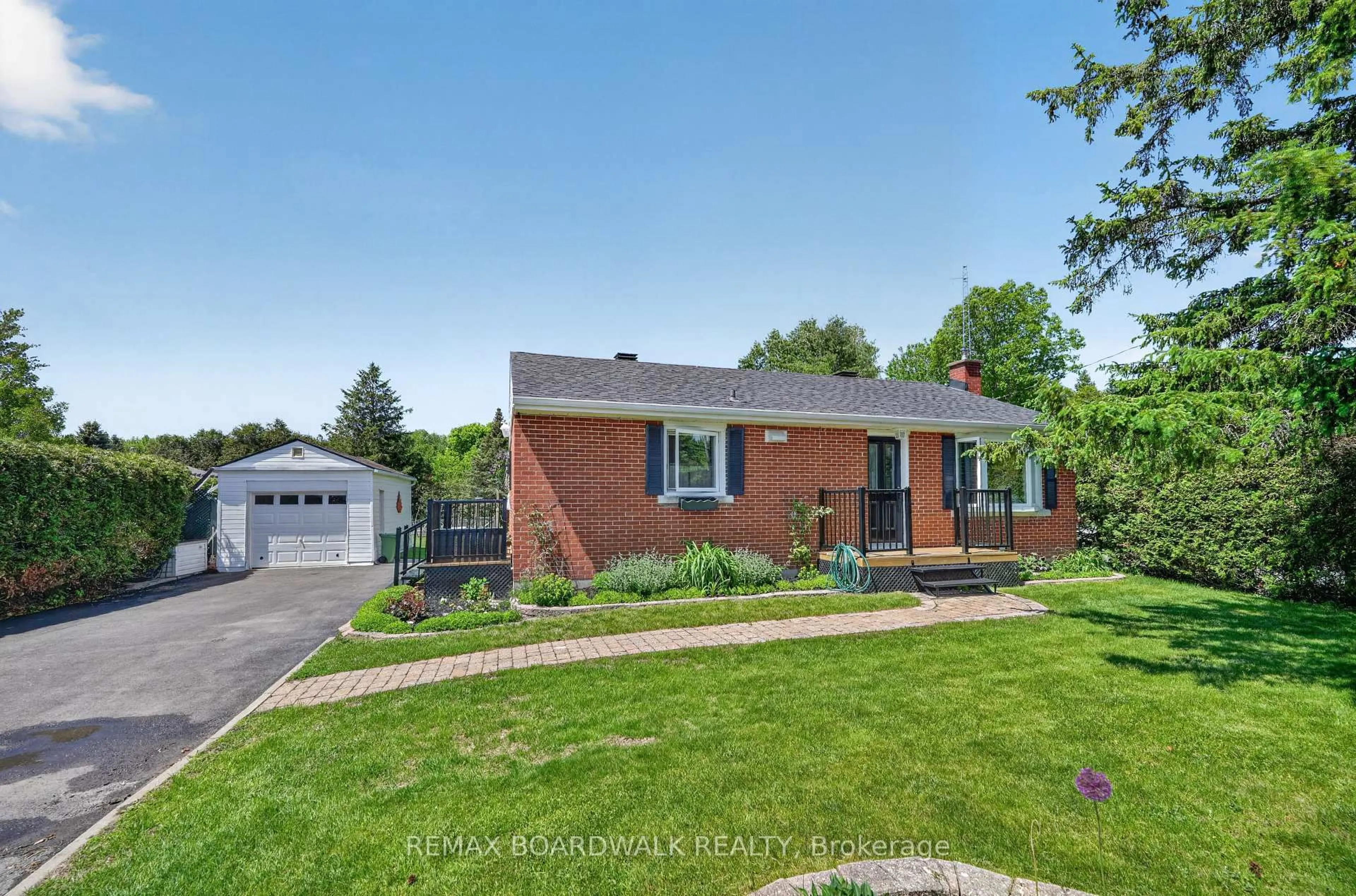 Home with brick exterior material, street for 2548 MER BLEUE Rd, Ottawa Ontario K4B 1H9