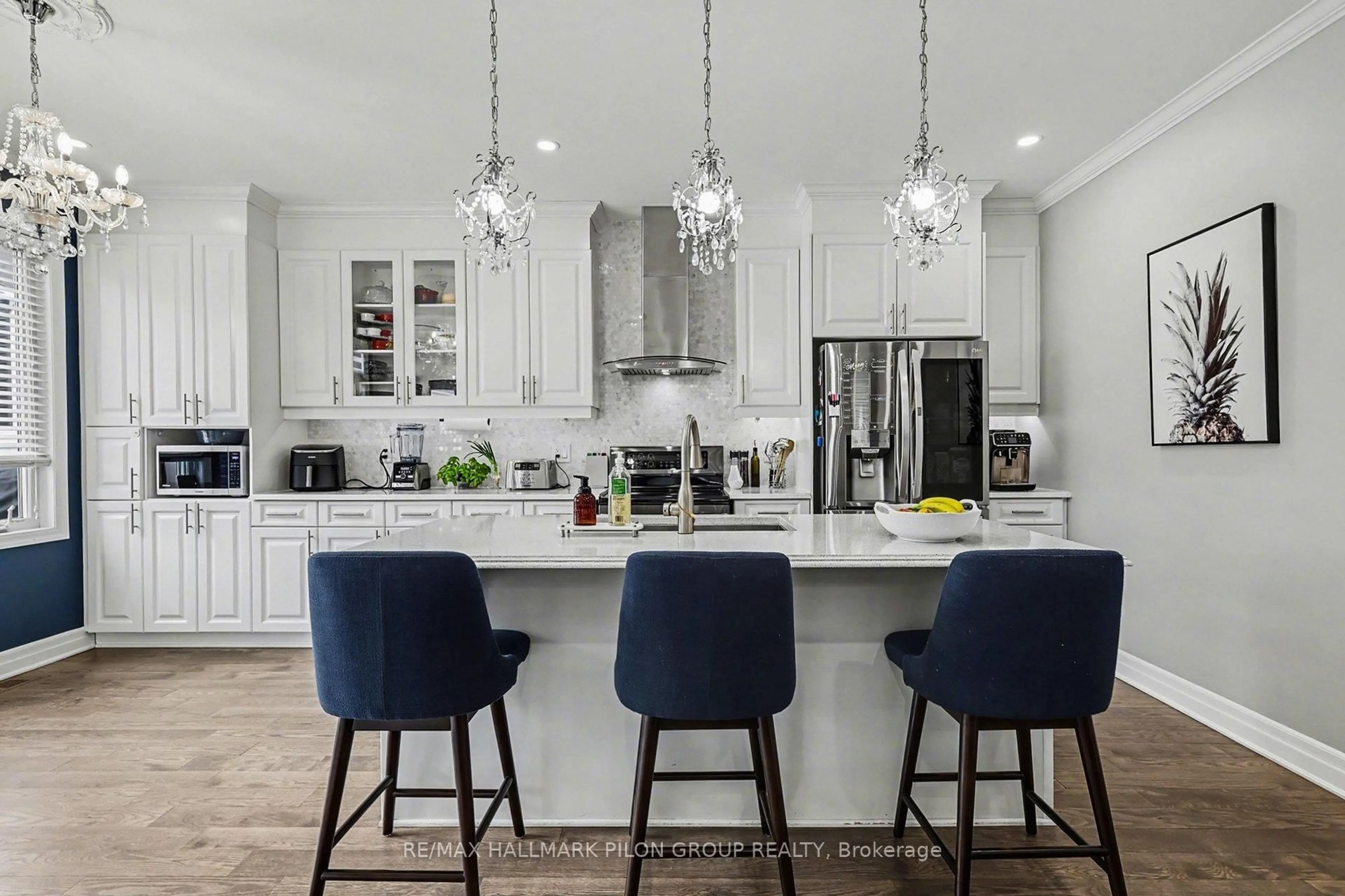 Contemporary kitchen, ceramic/tile floor for 133 Mandalay St, Ottawa Ontario K4A 1A6