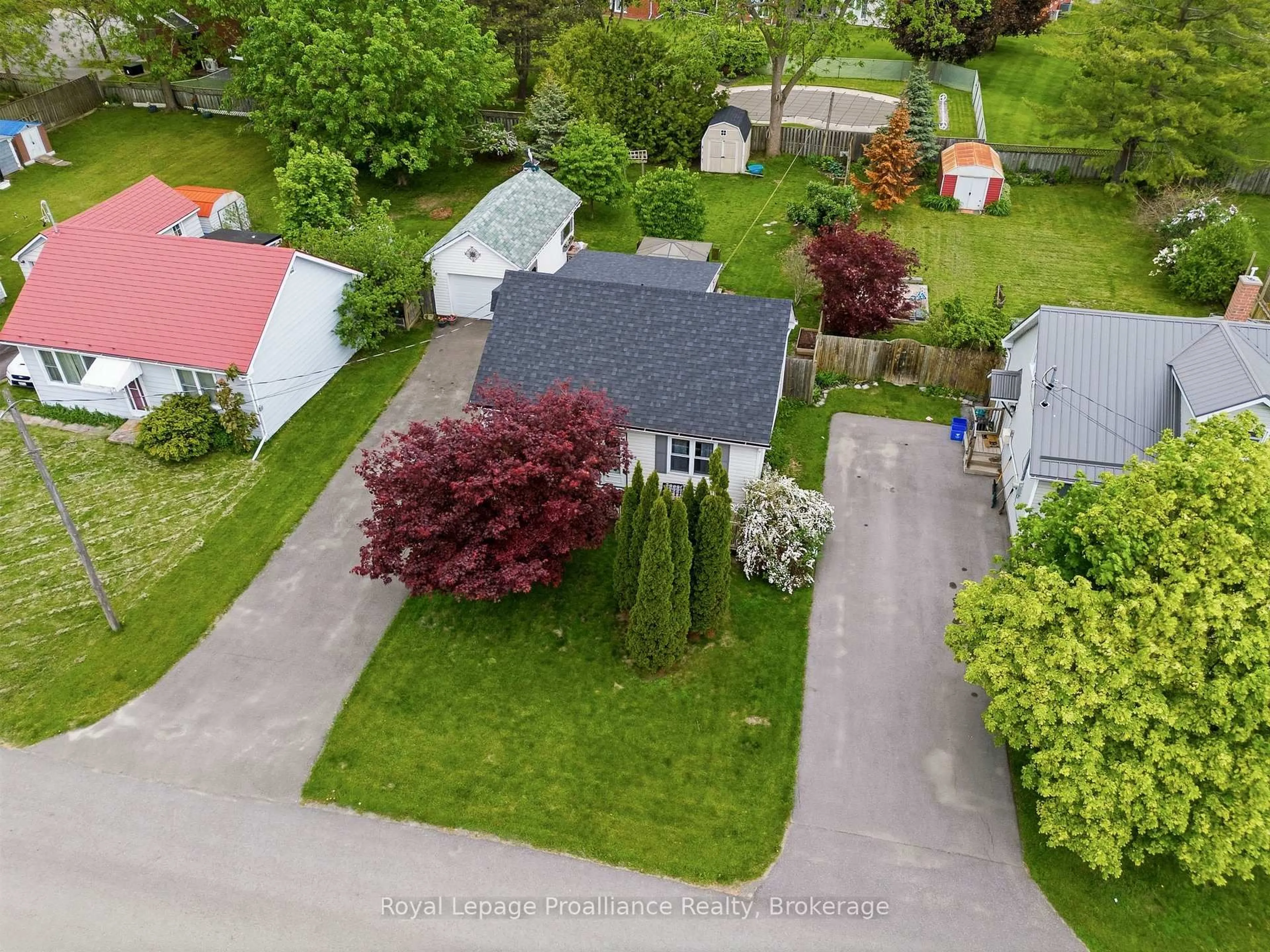 A pic from outside/outdoor area/front of a property/back of a property/a pic from drone, street for 106 Karl St, Belleville Ontario K8N 1J9