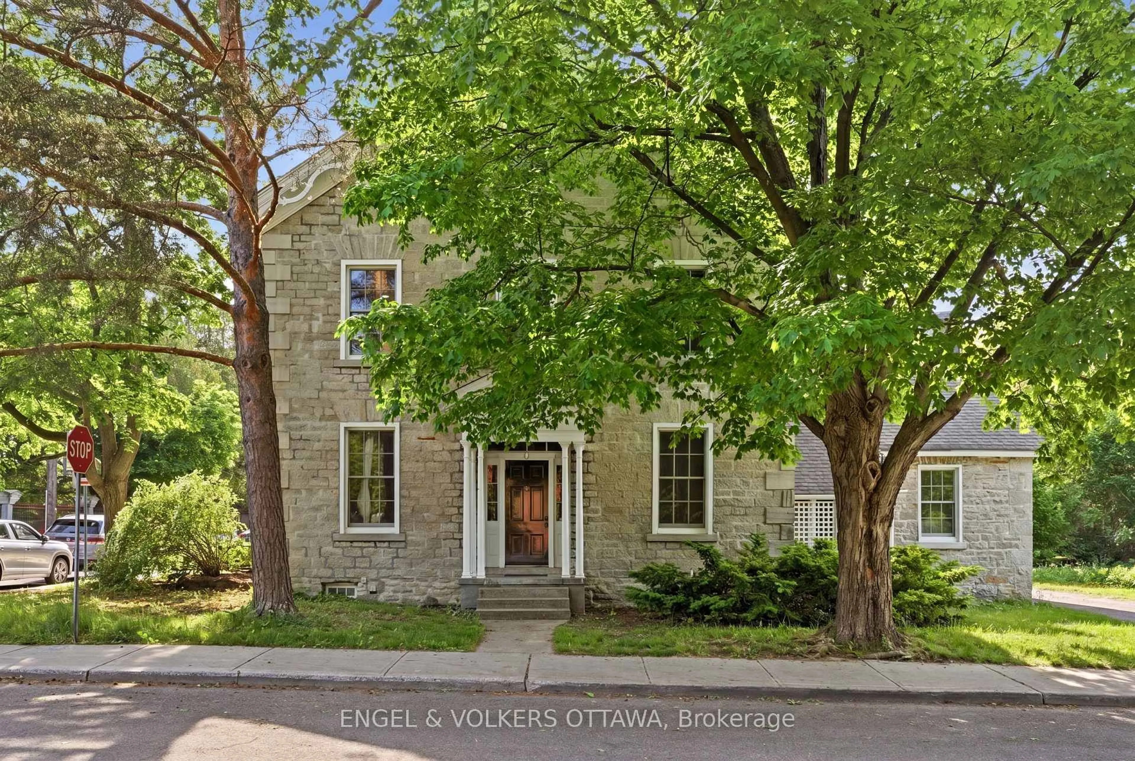 Home with brick exterior material, street for 71 Thomas St, Ottawa Ontario K1M 1M7