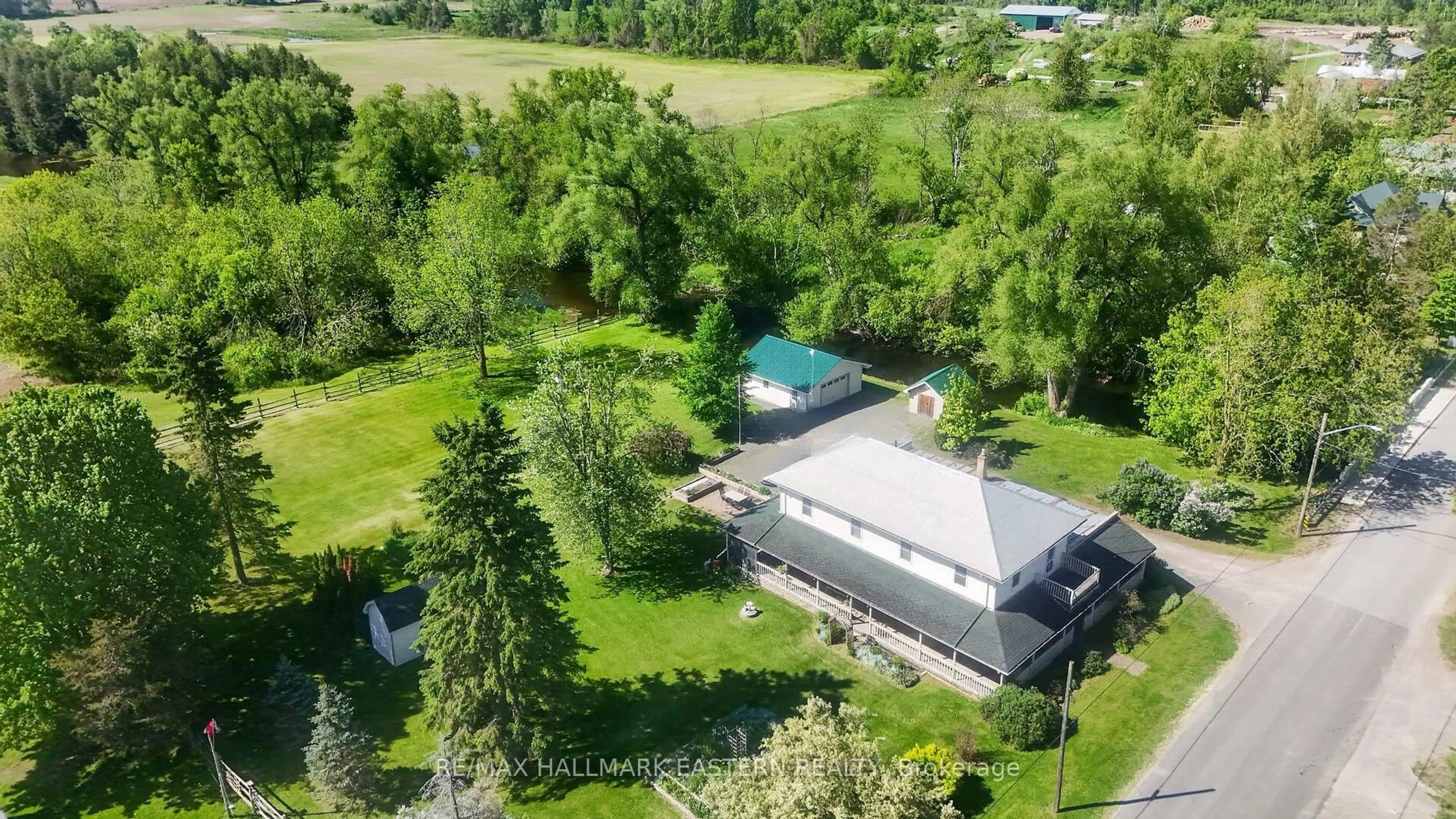 A pic from outside/outdoor area/front of a property/back of a property/a pic from drone, unknown for 267 Centre Line, Asphodel-Norwood Ontario K0L 1Y0