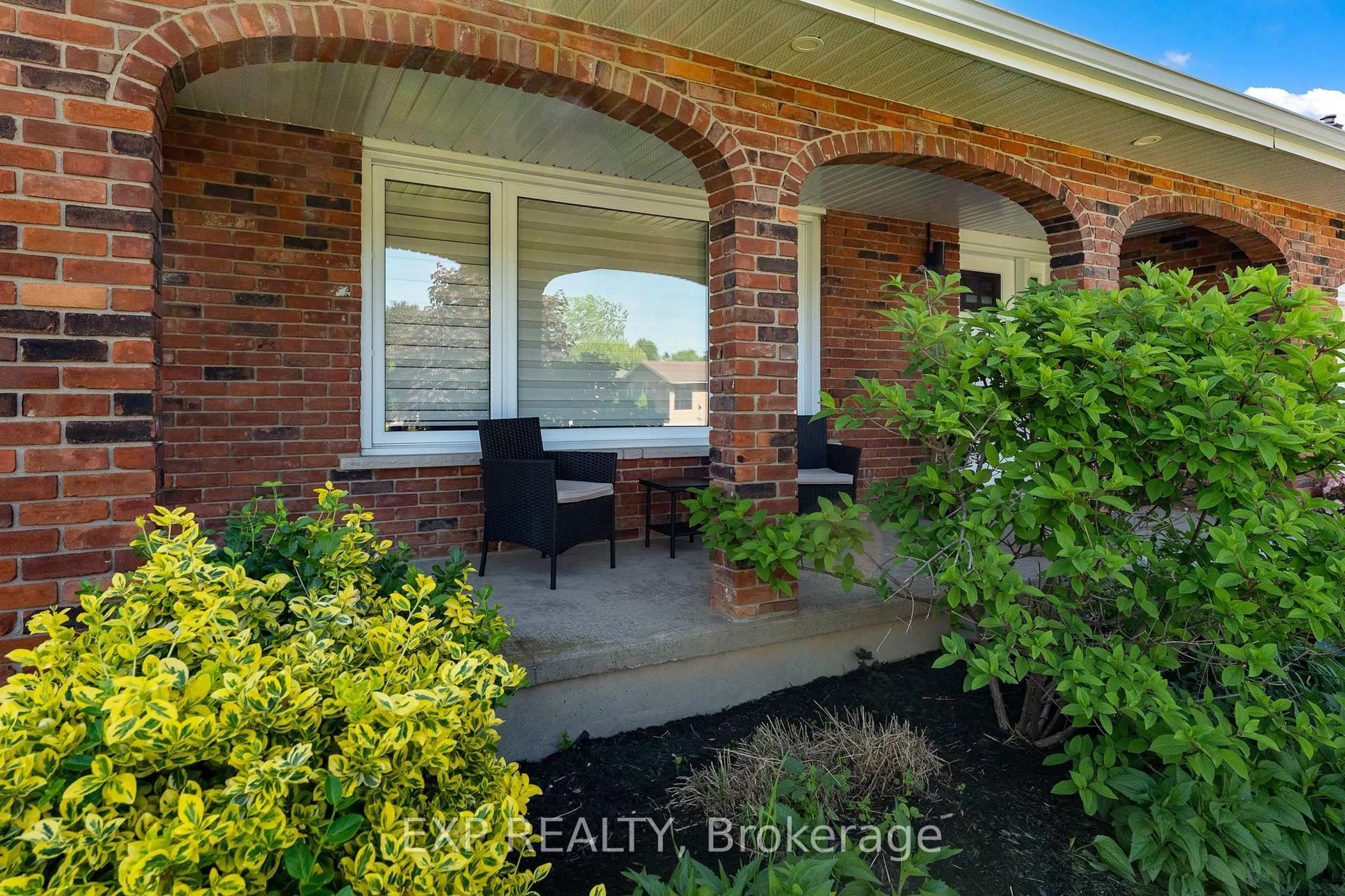 Unknown for 7260 Casey St, Niagara Falls Ontario L2J 3R3