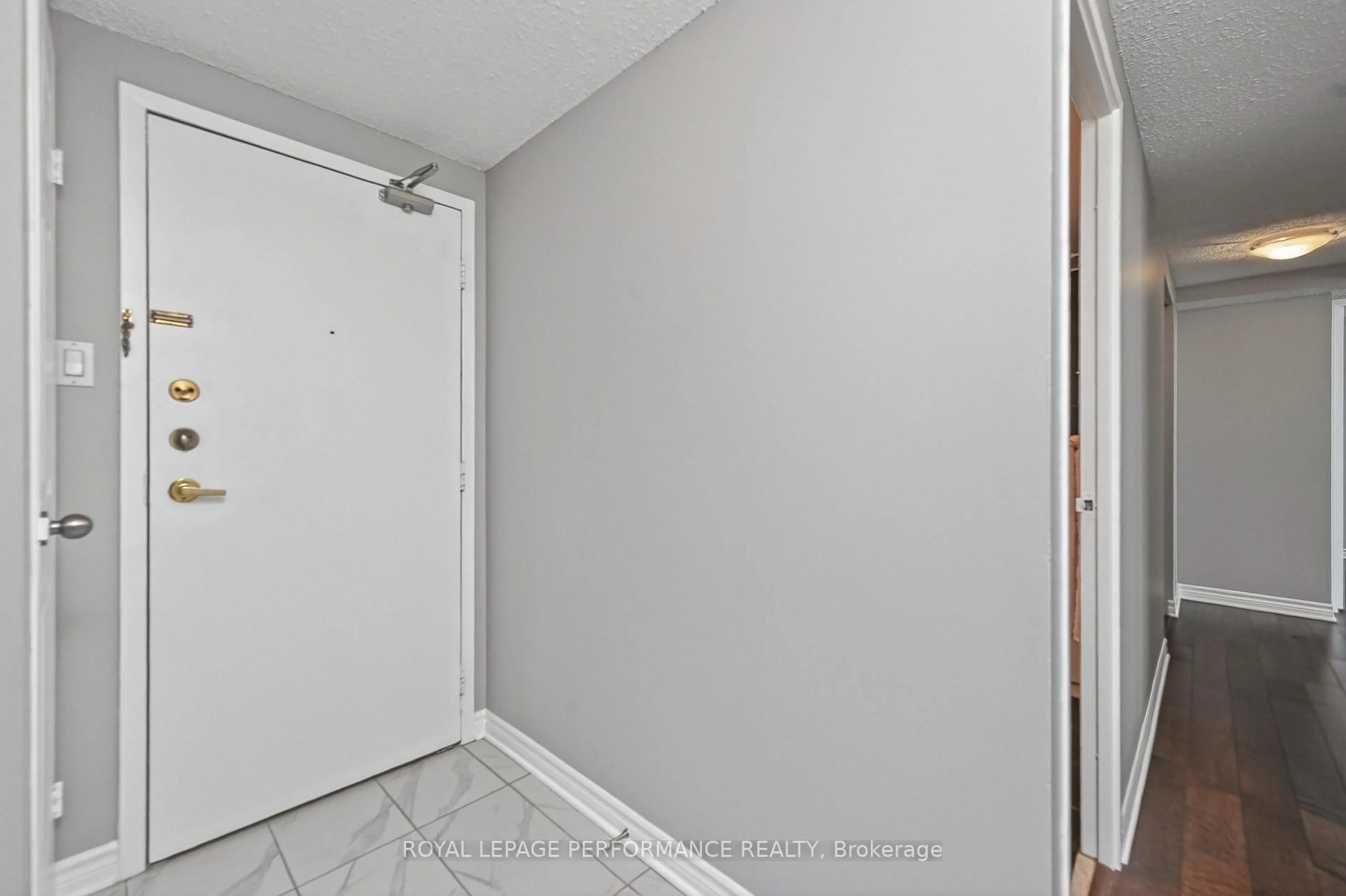 Unknown for 530 Laurier Ave #2502, Ottawa Ontario K1R 7T1