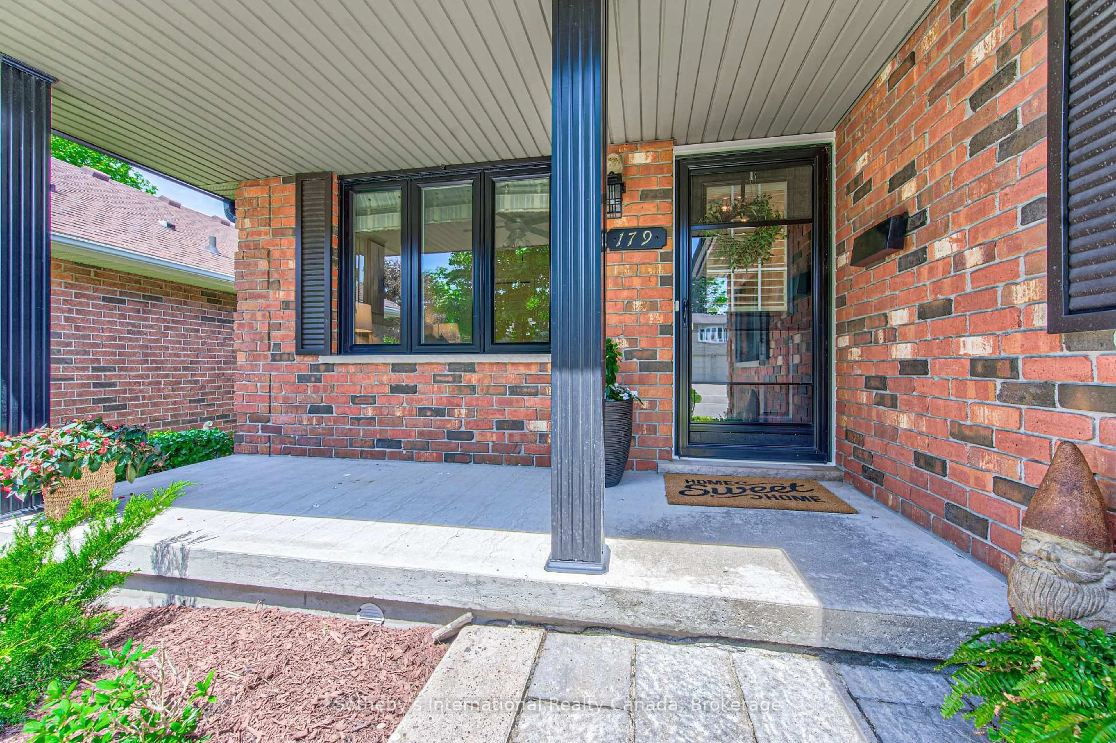 Home with brick exterior material, street for 179 Westchester Dr, Kitchener Ontario N2B 3M8