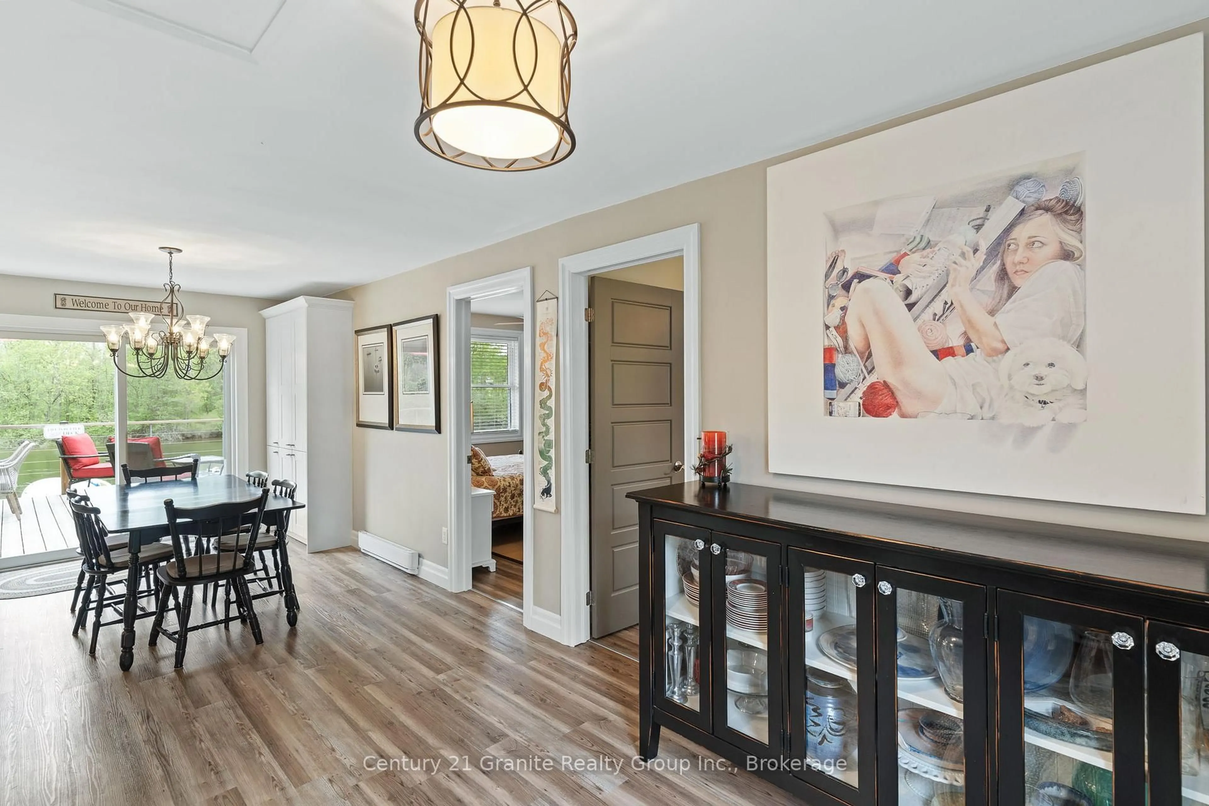 Indoor entryway for 1063 Tiffany Lane, Minden Hills Ontario K0M 2K0