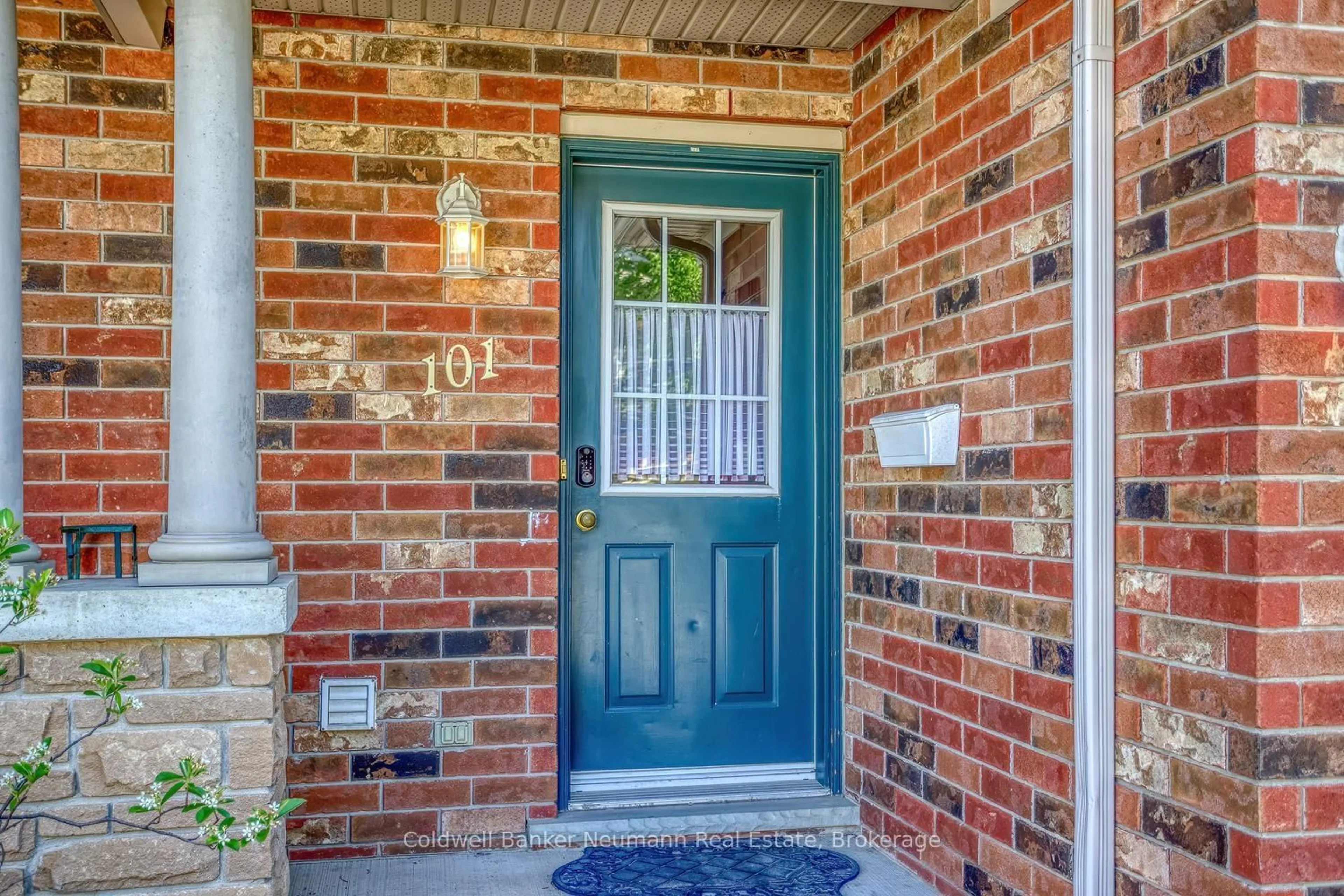 Unknown for 30 Imperial Rd #101, Guelph Ontario N1K 1Y5