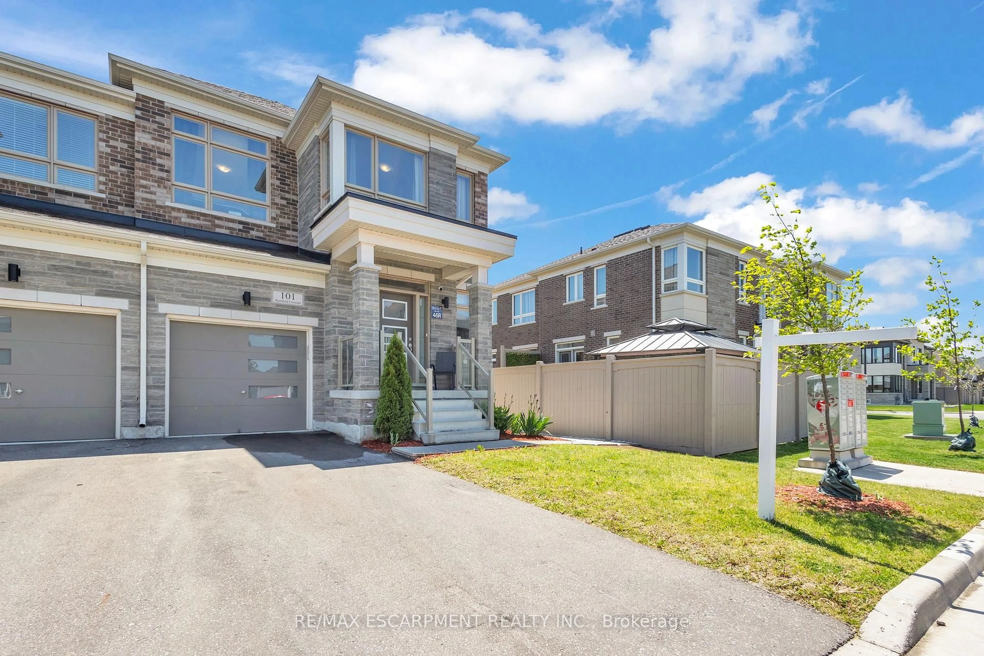 Unknown for 101 Westfield Cres, Hamilton Ontario L8B 1X9
