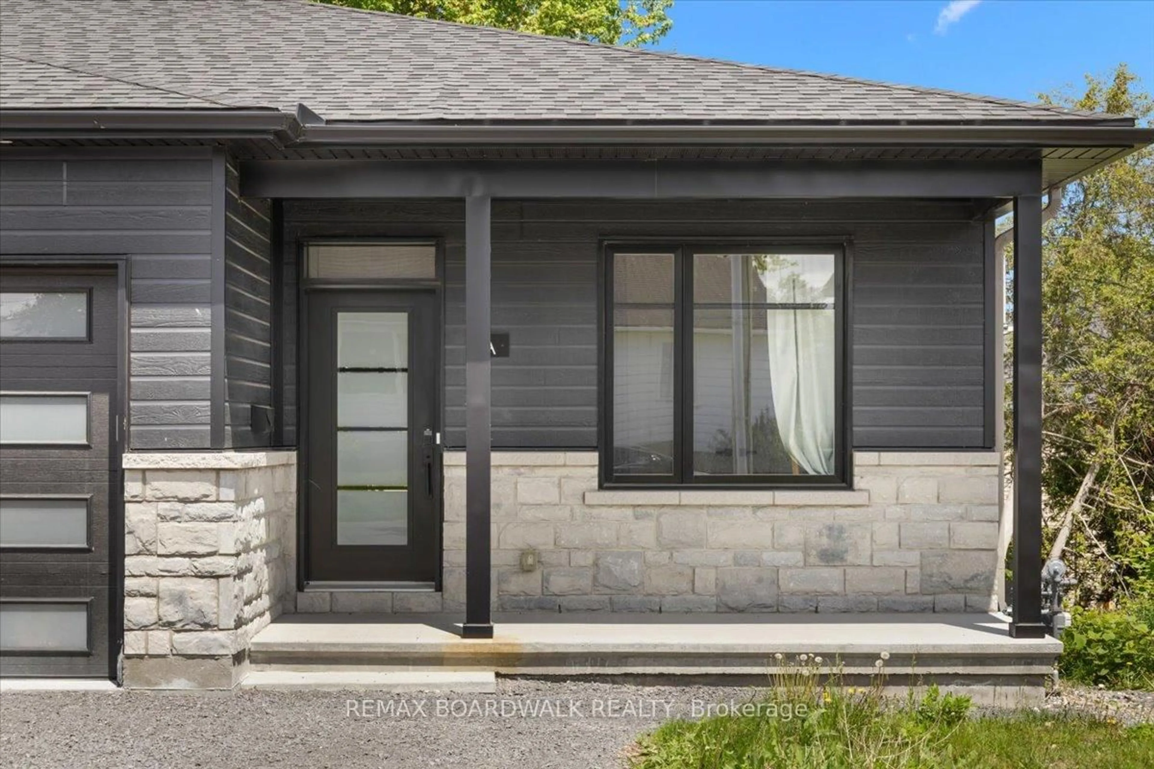 Home with brick exterior material, street for 888 Chapman St, Clarence-Rockland Ontario K4K 1E5