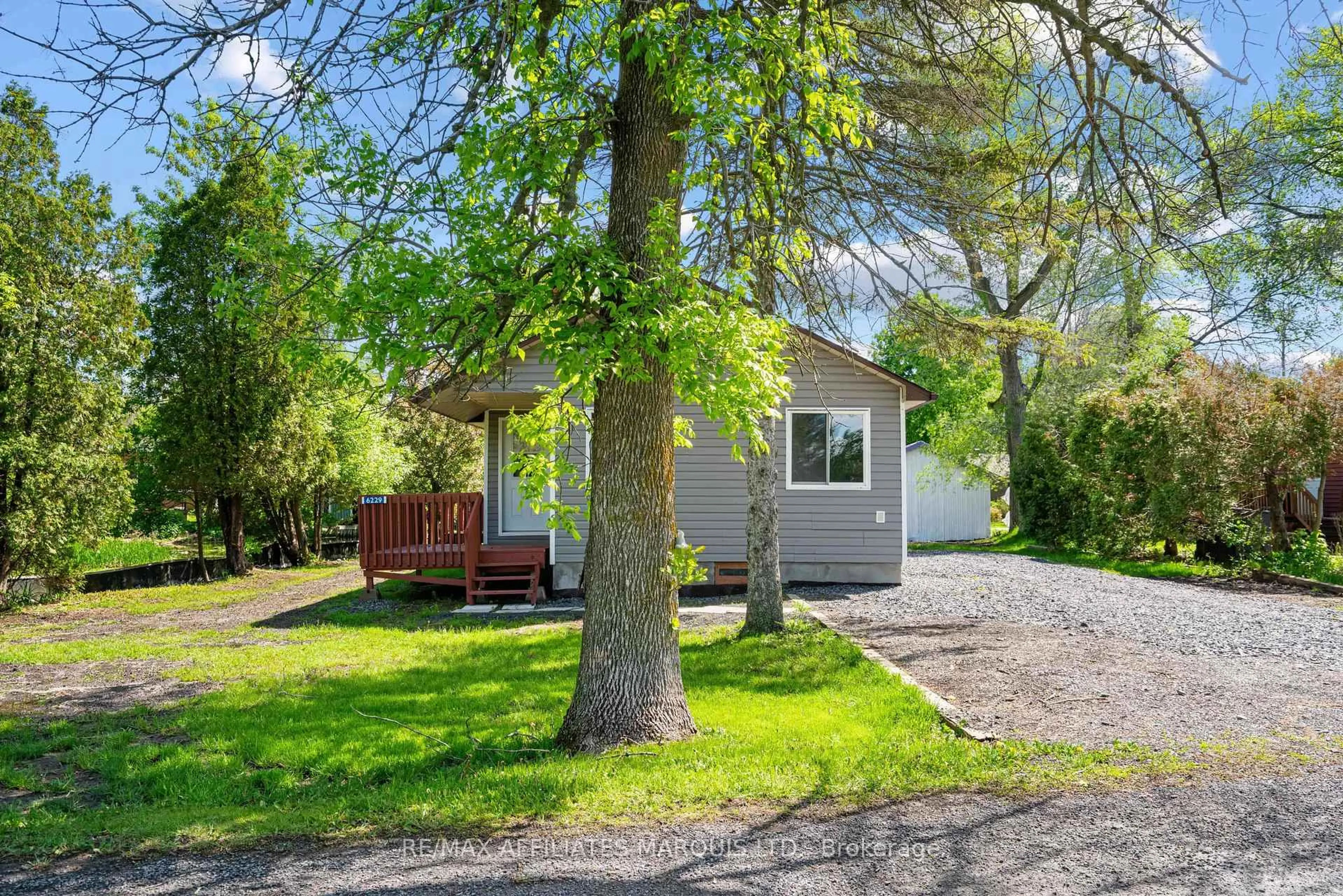 Unknown for 6229 67th Ave, South Glengarry Ontario K0C 1N0