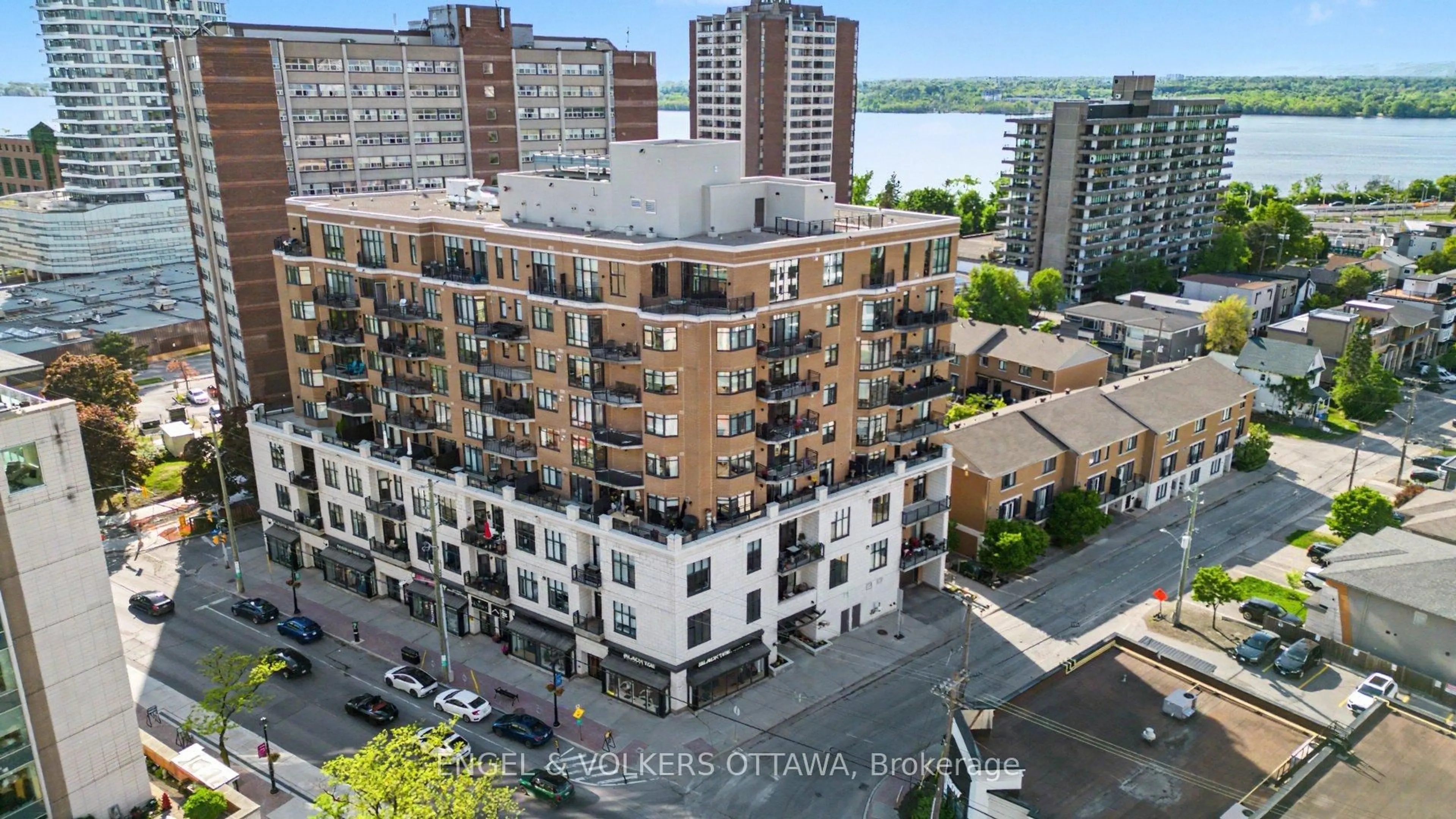 A pic from outside/outdoor area/front of a property/back of a property/a pic from drone, city buildings view from balcony for 420 Berkley Ave #204, Ottawa Ontario K2A 4H5