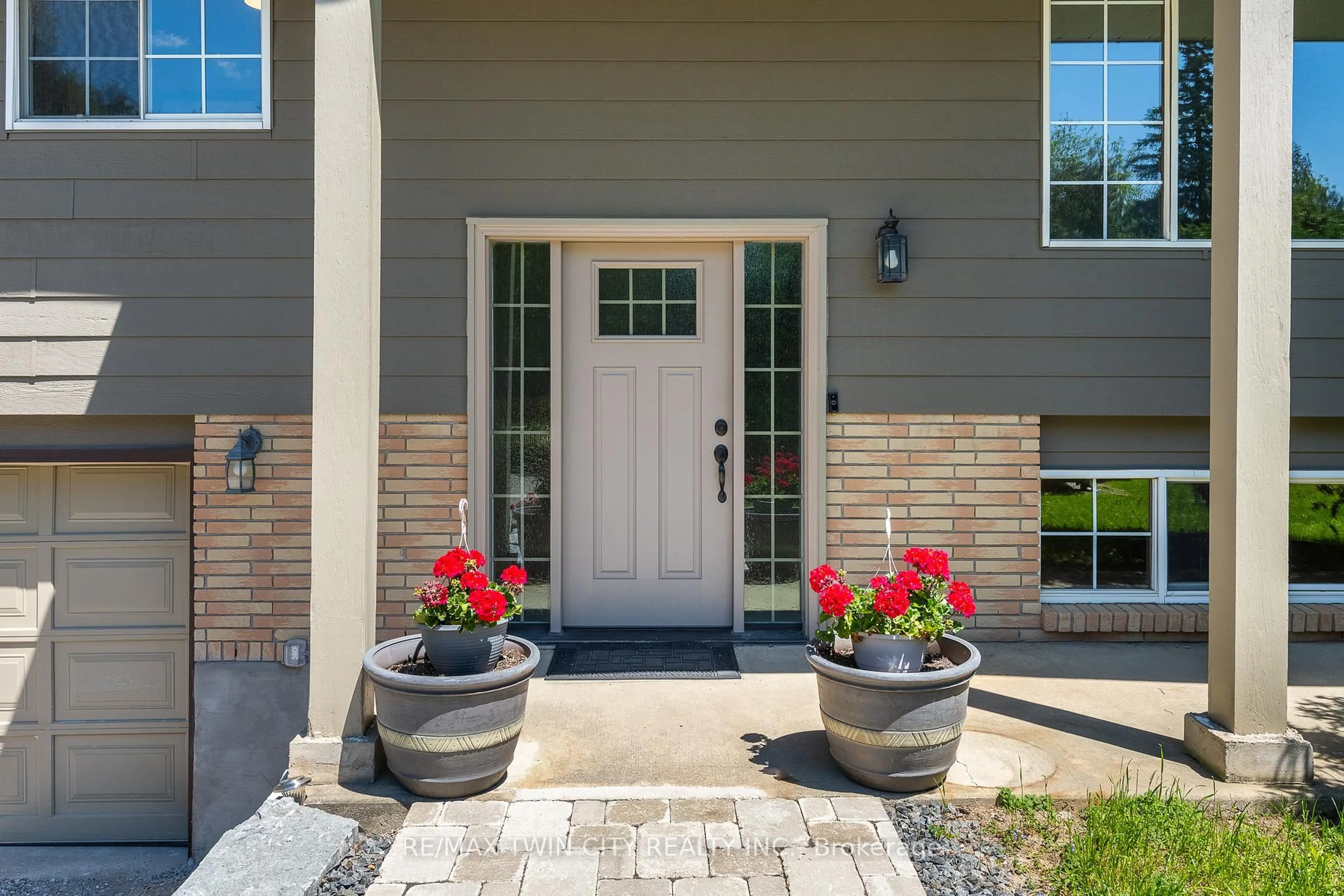Unknown for 1621 Morrison Rd, Cambridge Ontario N1R 5S2