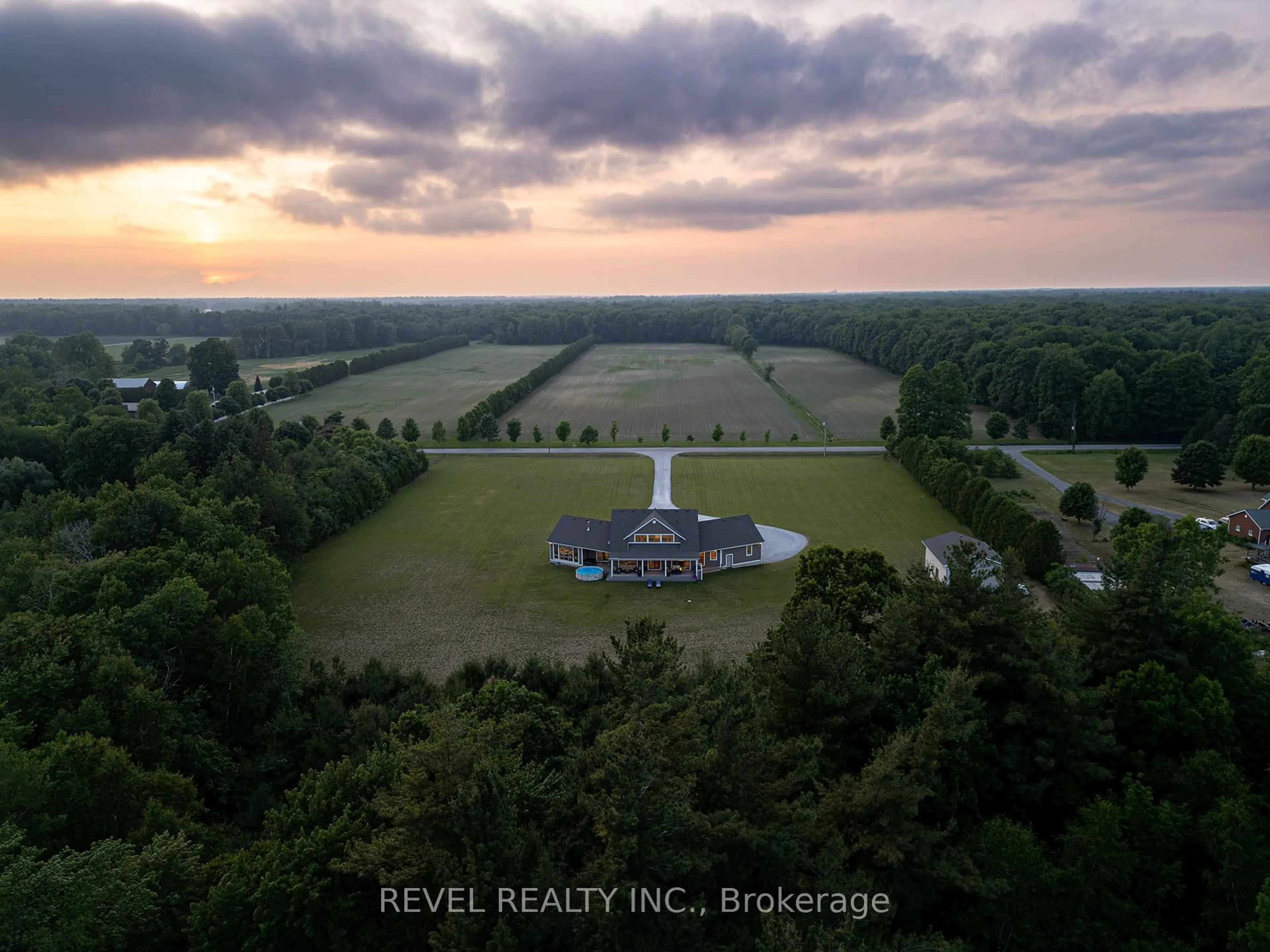 A pic from outside/outdoor area/front of a property/back of a property/a pic from drone, water/lake/river/ocean view for 792 Charlotteville Rd 8, Norfolk Ontario N3Y 4K5