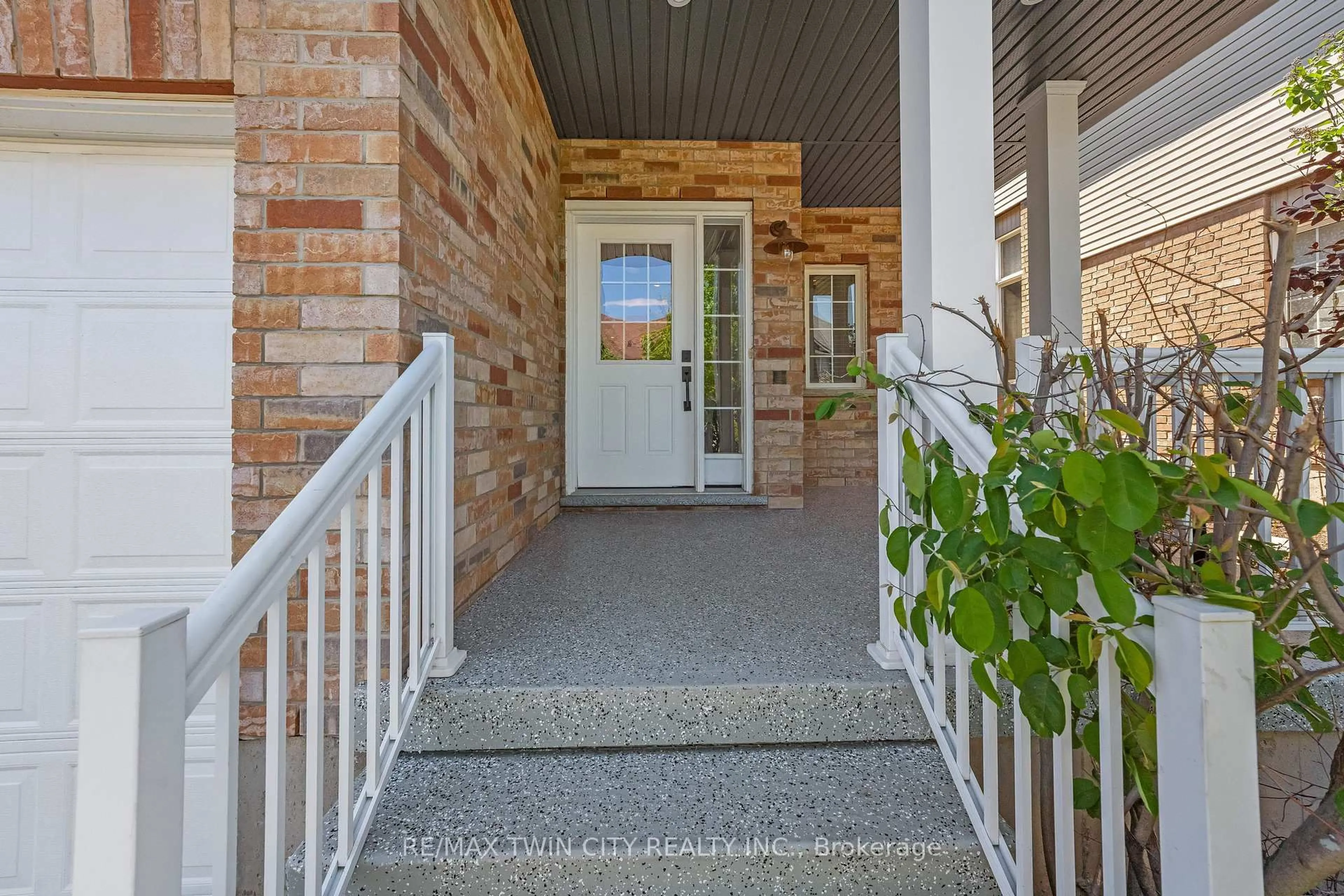 Unknown for 31 Parkvale Dr, Kitchener Ontario N2R 1Z5