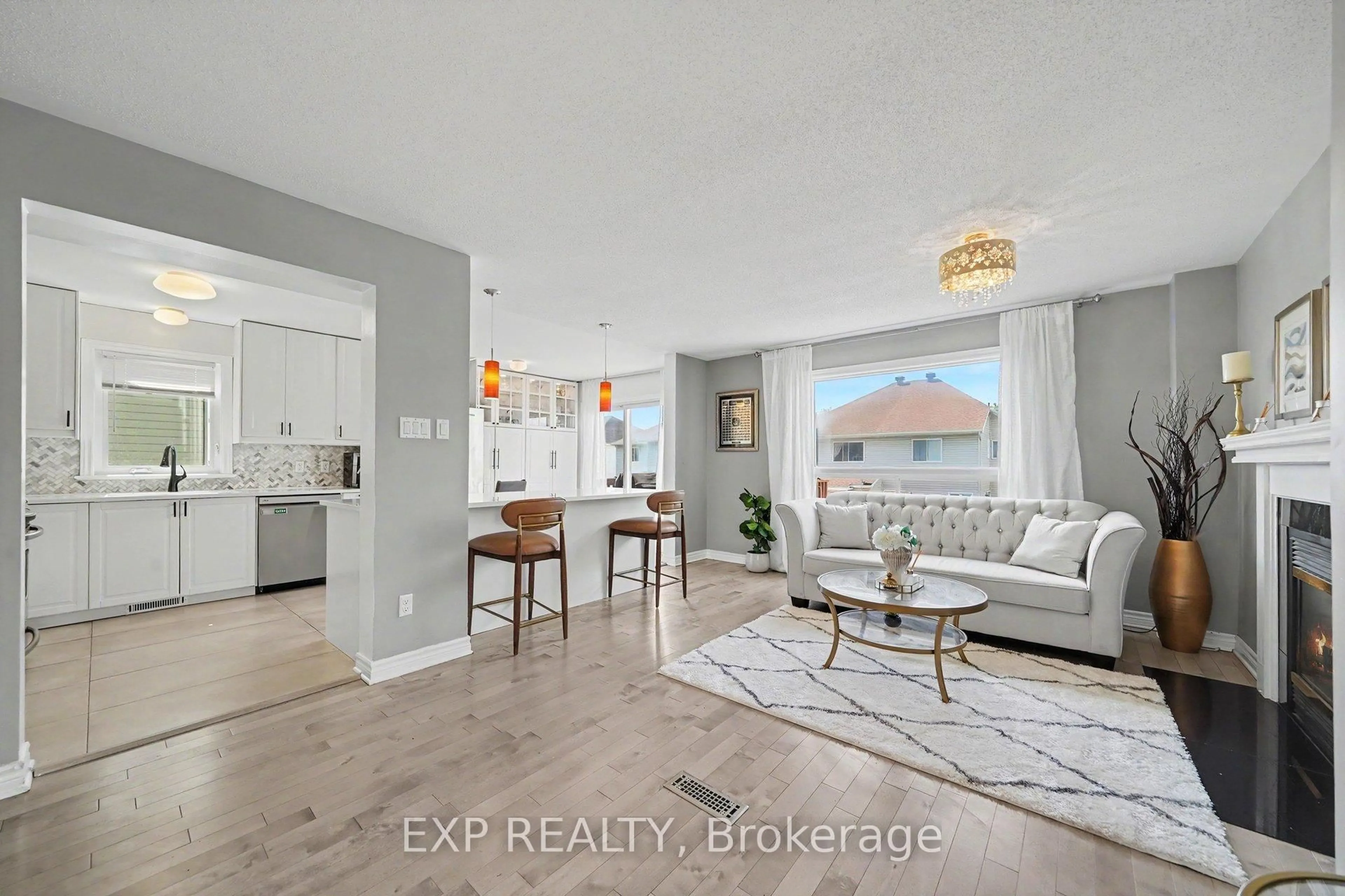 Open concept kitchen, ceramic/tile floor for 55 San Mateo Dr, Ottawa Ontario K2J 5H4