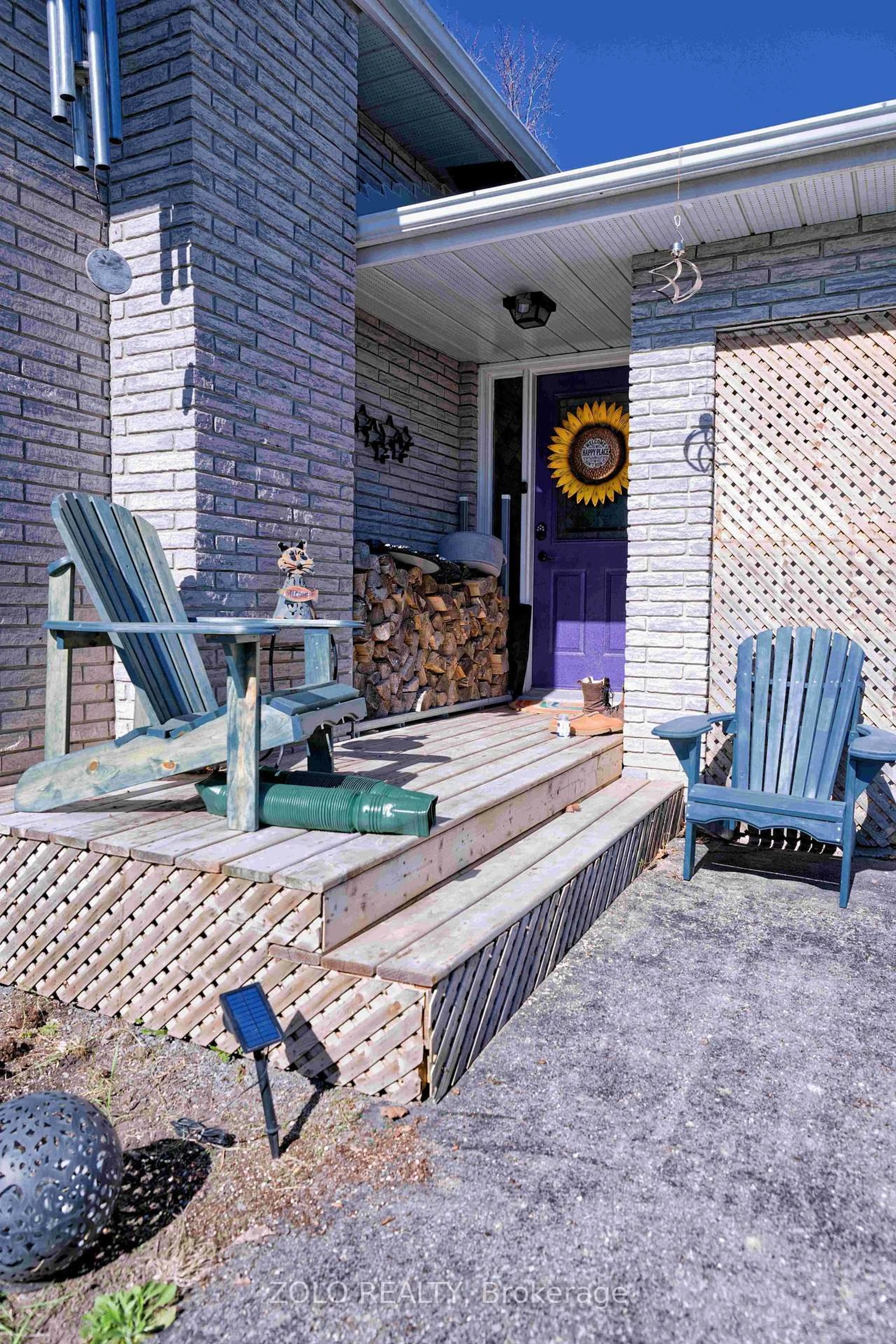 Patio, street for 4075 Lafortune Dr, Vernon Ontario K0A 3J0