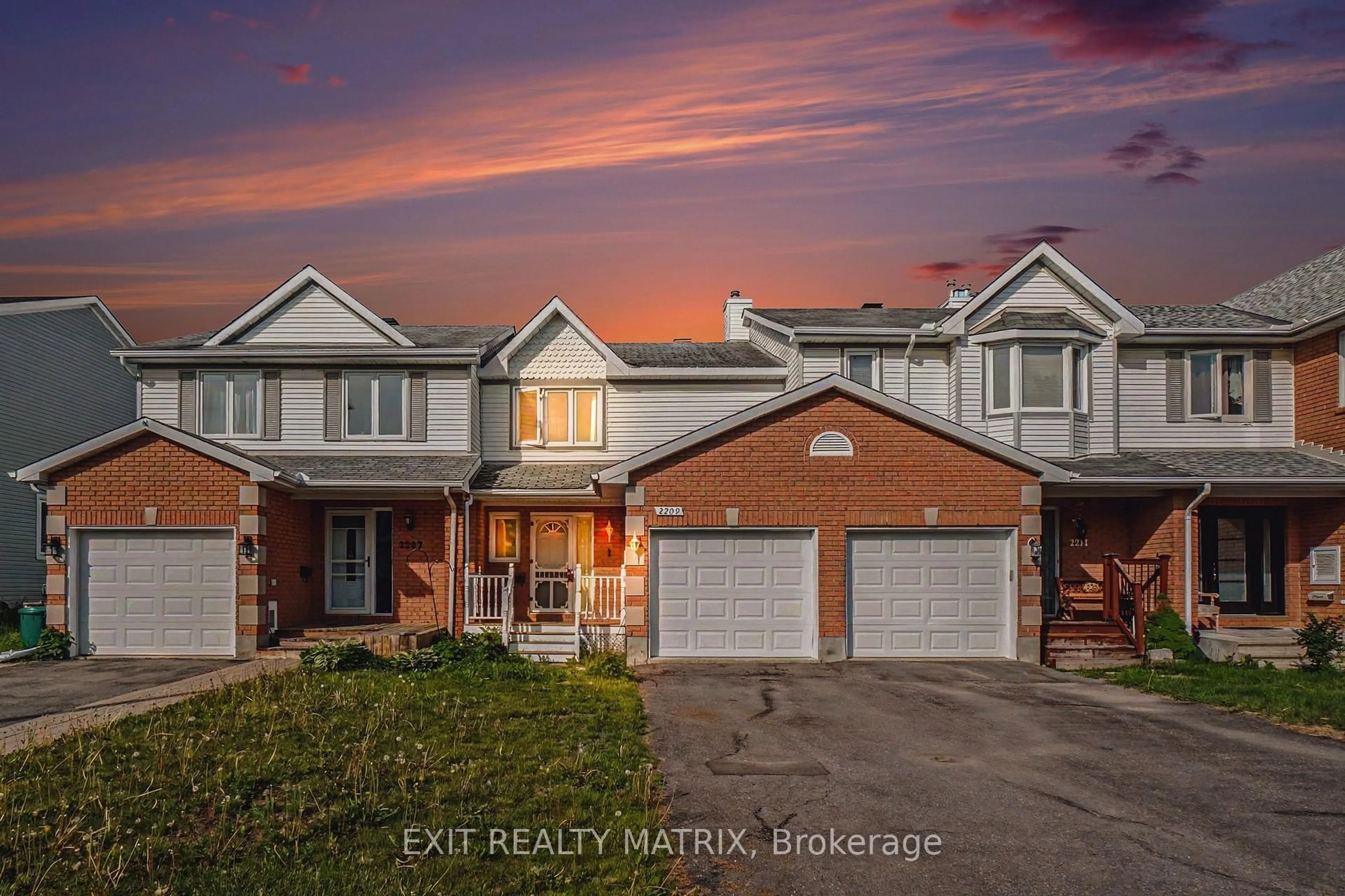 Home with brick exterior material, street for 2209 Saturn Cres, Ottawa Ontario K4A 3T6