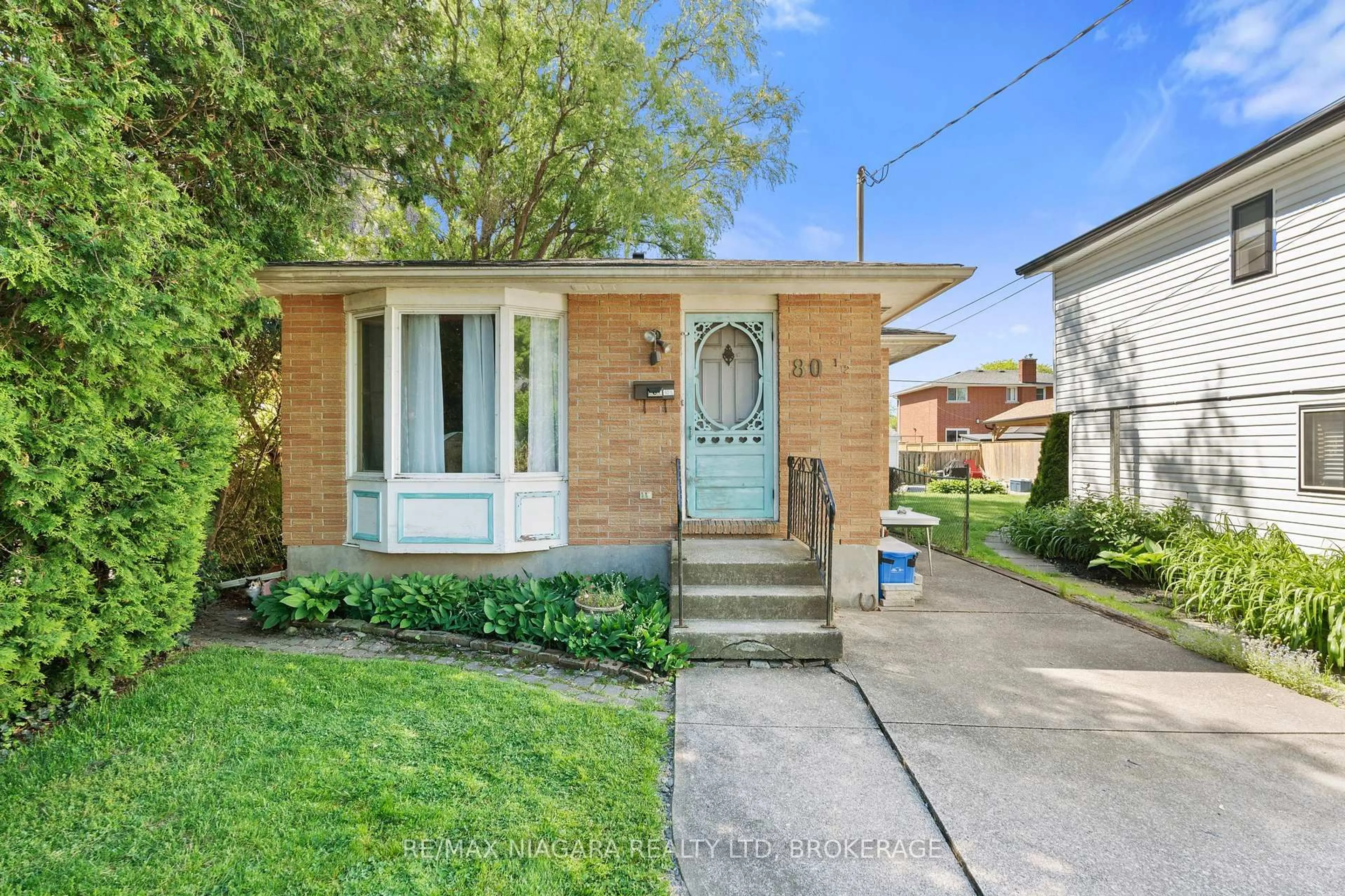 Home with brick exterior material, street for 80 1/2 MELODY Tr, St. Catharines Ontario L2M 1C7