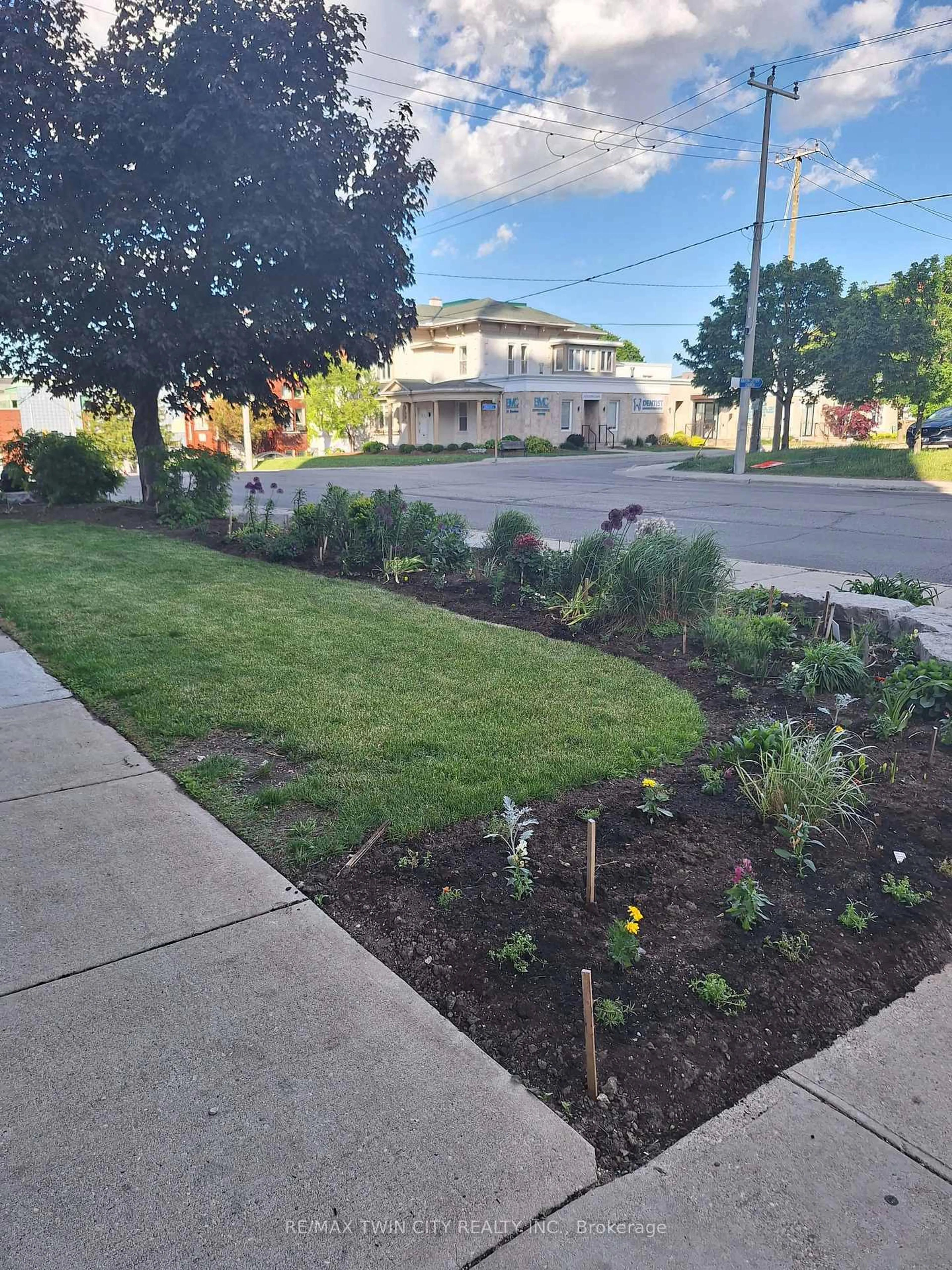 A pic from outside/outdoor area/front of a property/back of a property/a pic from drone, street for 64 Benton St #502, Kitchener Ontario N2G 4L9