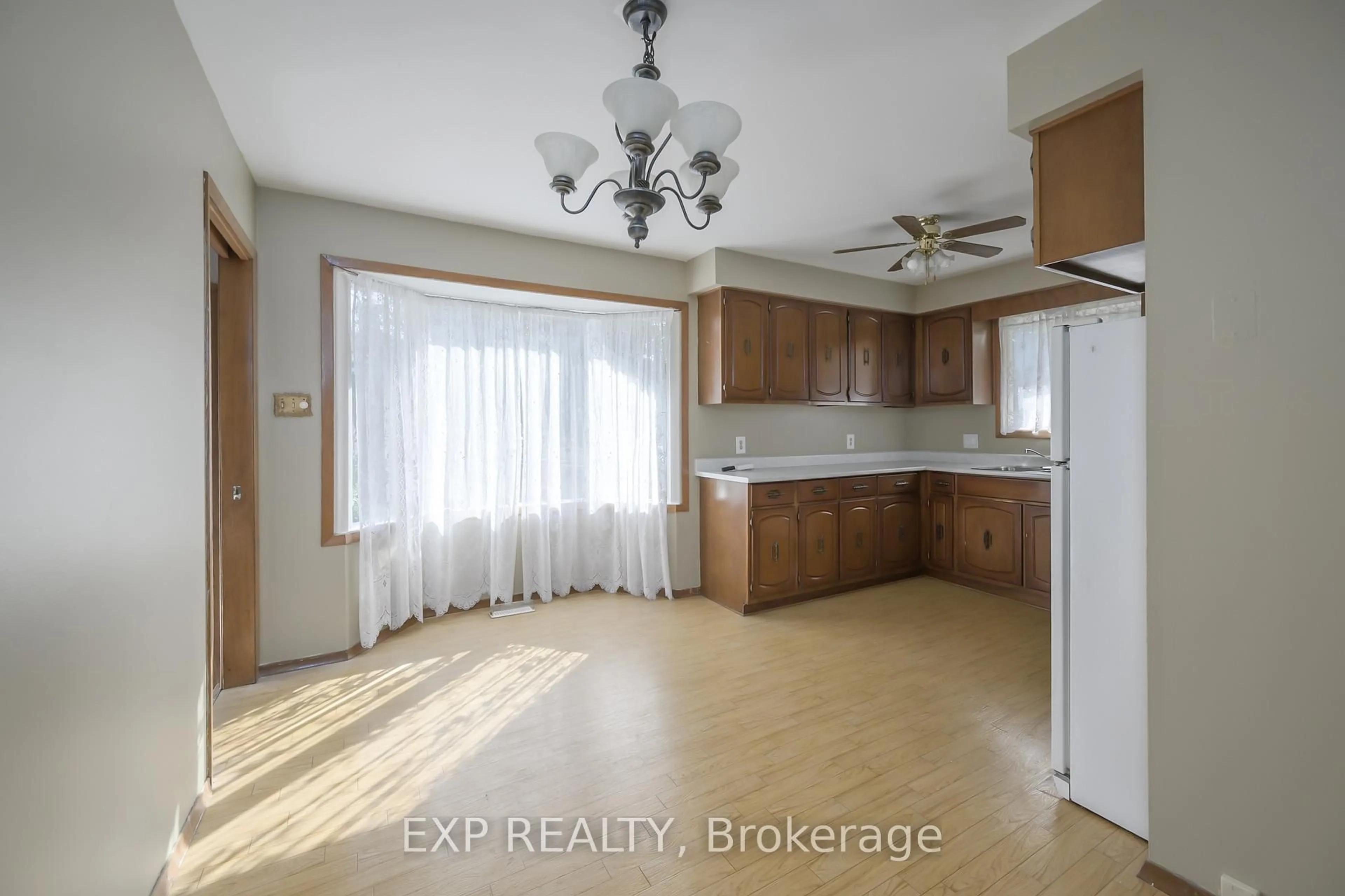 Unknown for 289 Fairhaven Circ, London East Ontario N5W 1E4