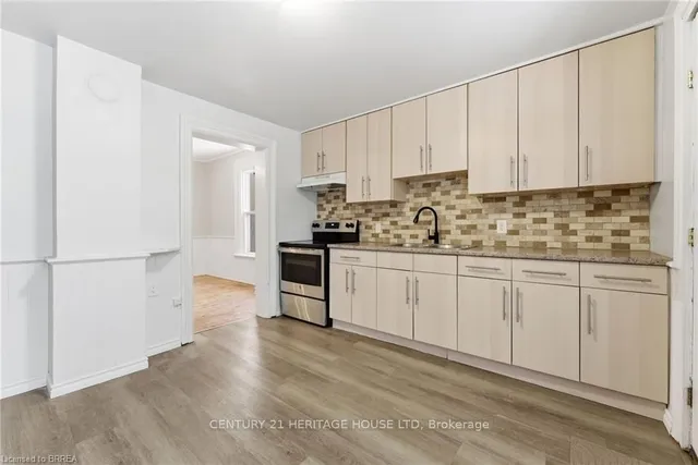 174-176 Darling St, Brantford 5