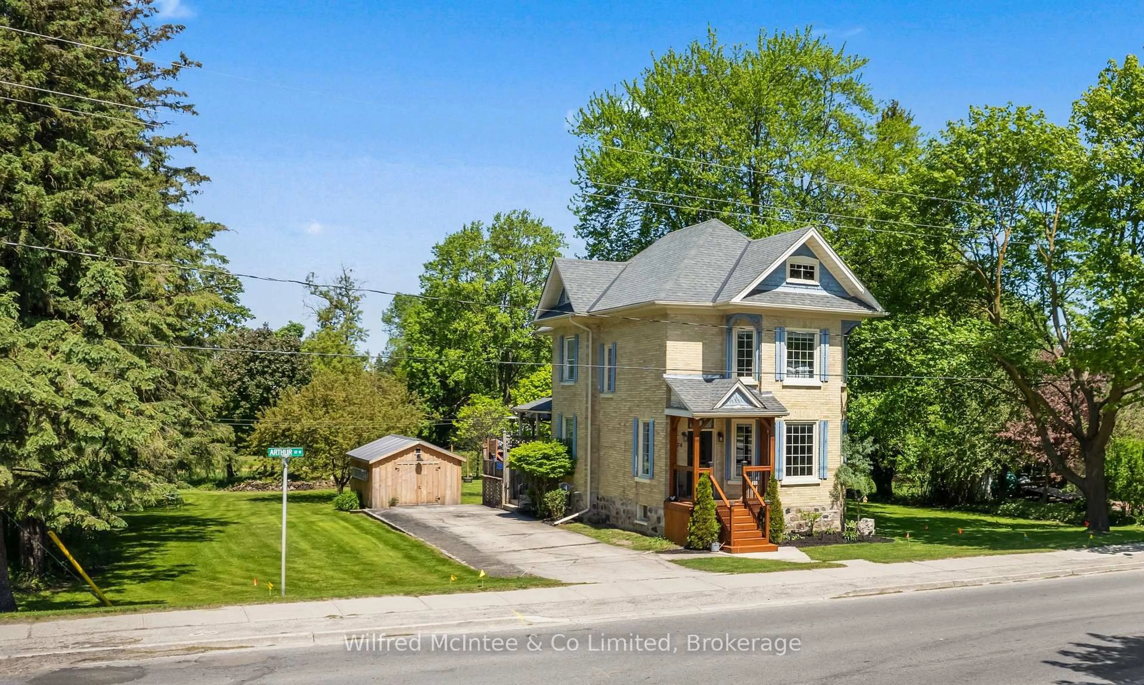 A pic from outside/outdoor area/front of a property/back of a property/a pic from drone, street for 74 ARTHUR St, Minto Ontario N0G 1Z0
