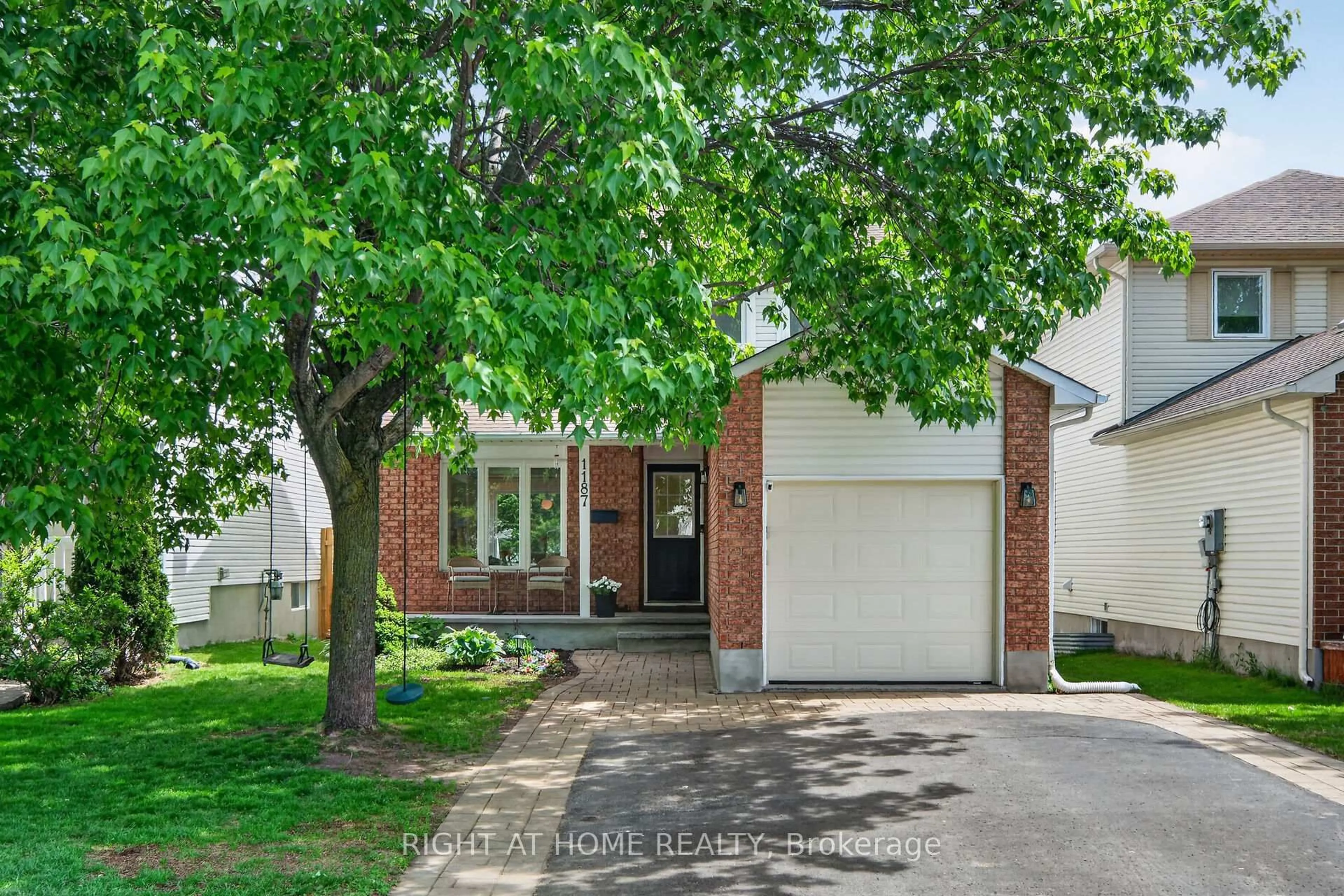 Home with brick exterior material, street for 1187 Whiterock St, Ottawa Ontario K1J 1B2