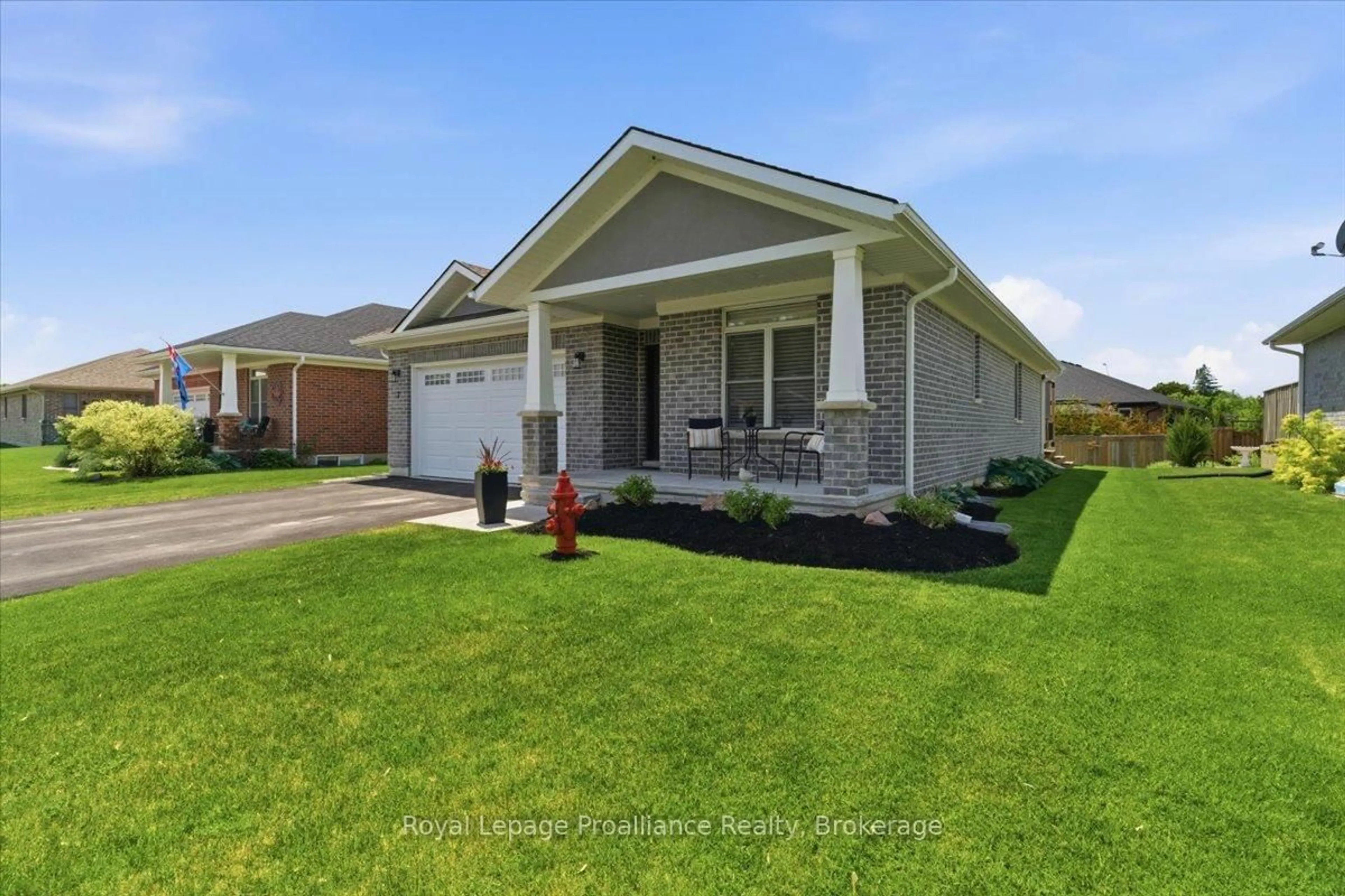 Home with vinyl exterior material, street for 7 Berwick St, Stirling Ontario K0K 3E0