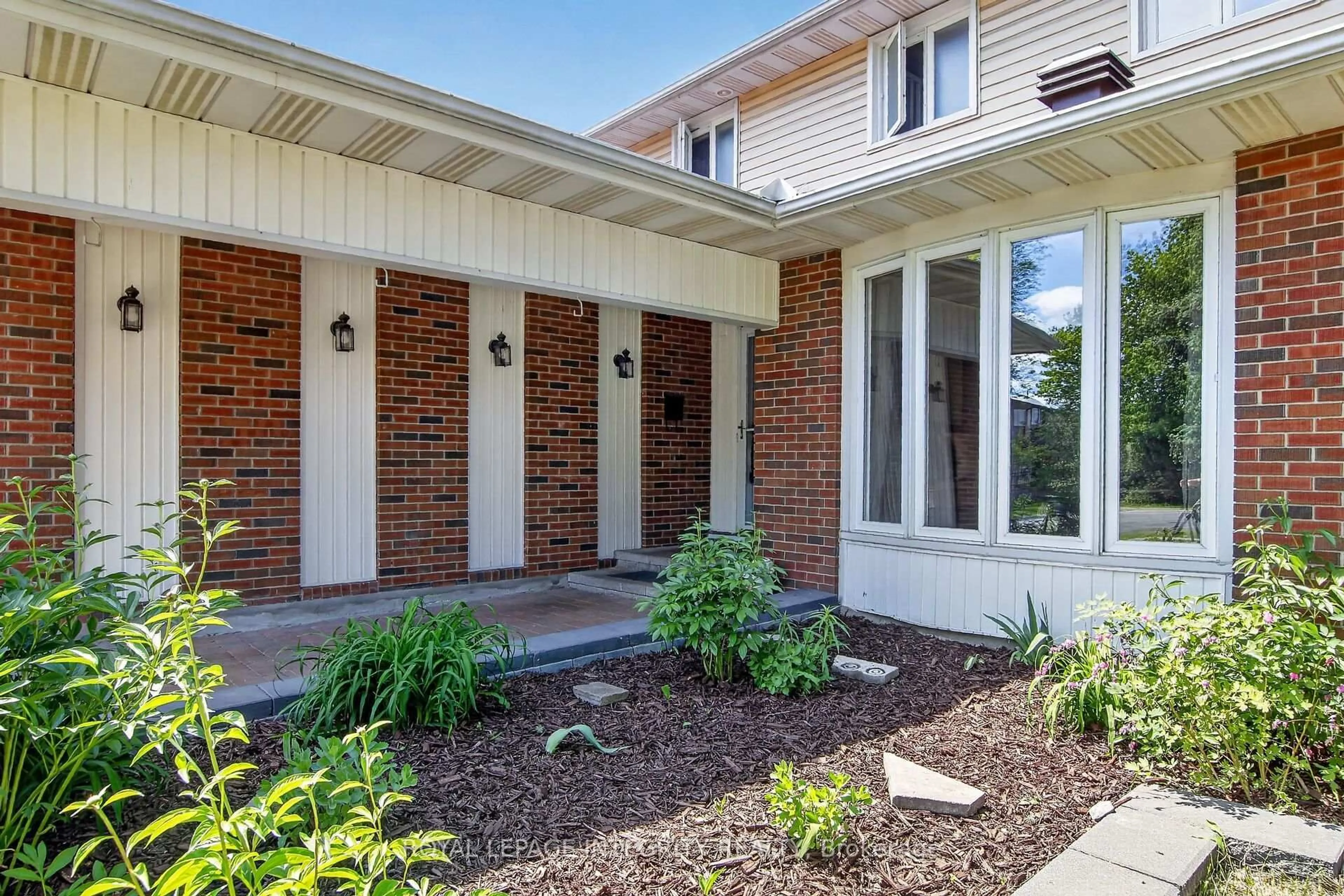 Home with brick exterior material, street for 1646 Grey Nuns Dr, Orleans Ontario K1C 1T7