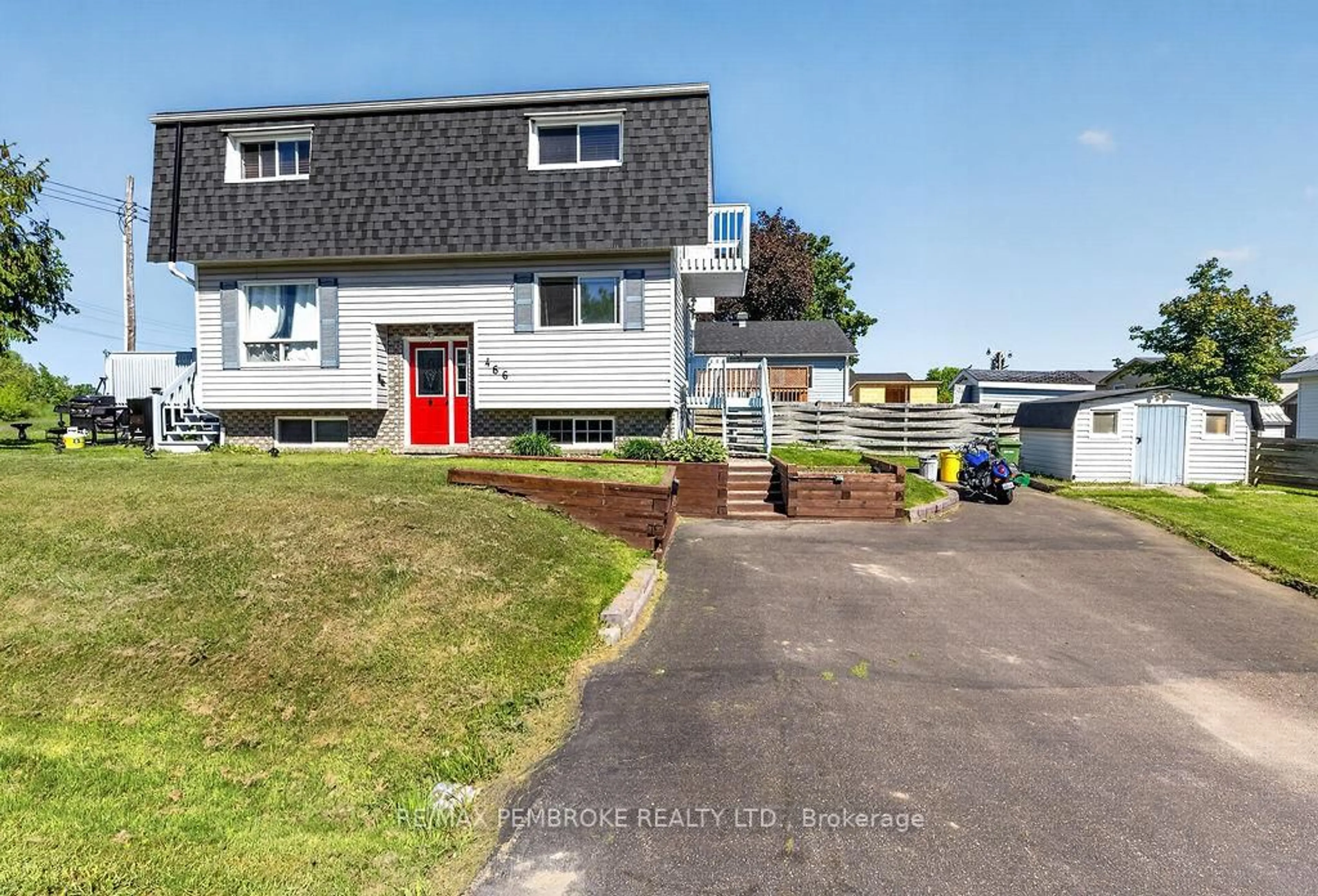 A pic from outside/outdoor area/front of a property/back of a property/a pic from drone, street for 466 Gourley Ave, Pembroke Ontario K8A 8J5