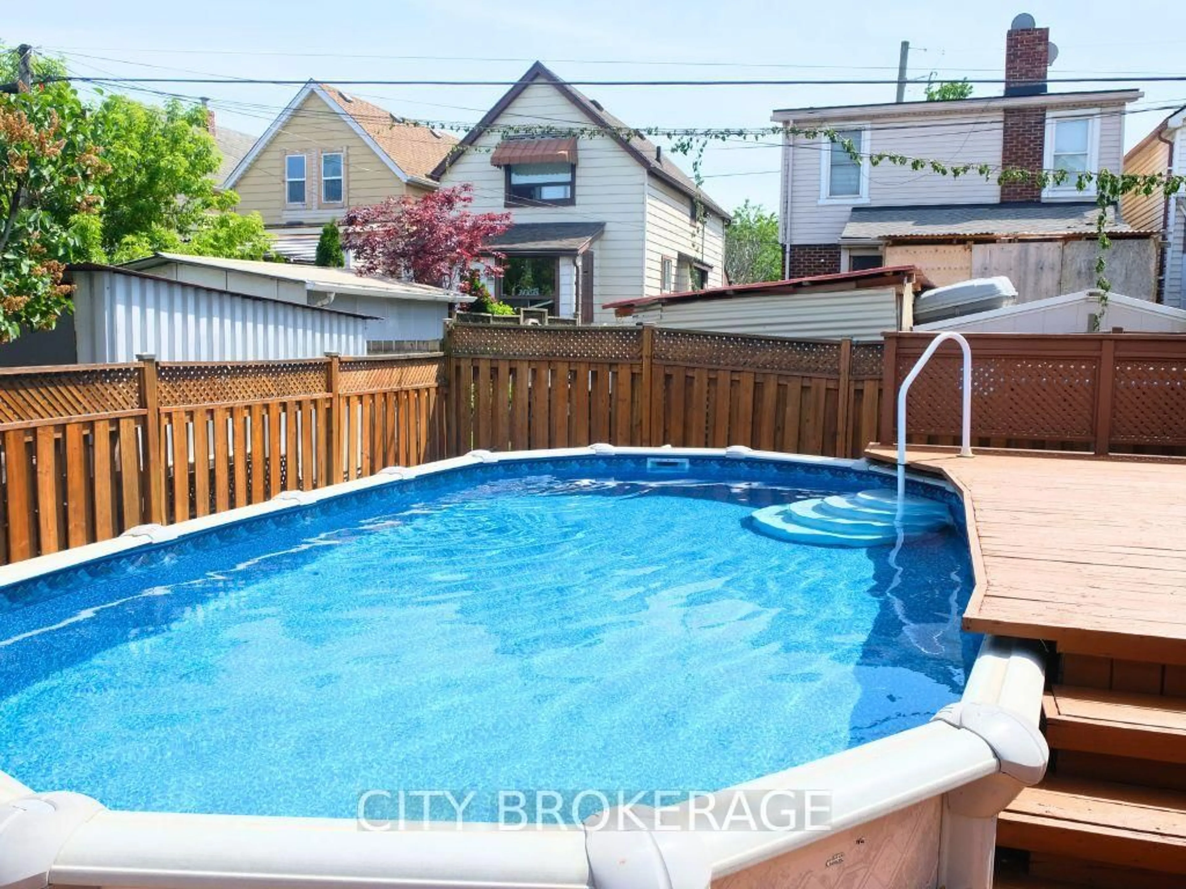 Pool for 42 Dalhousie Ave, Hamilton Ontario L8L 3J5