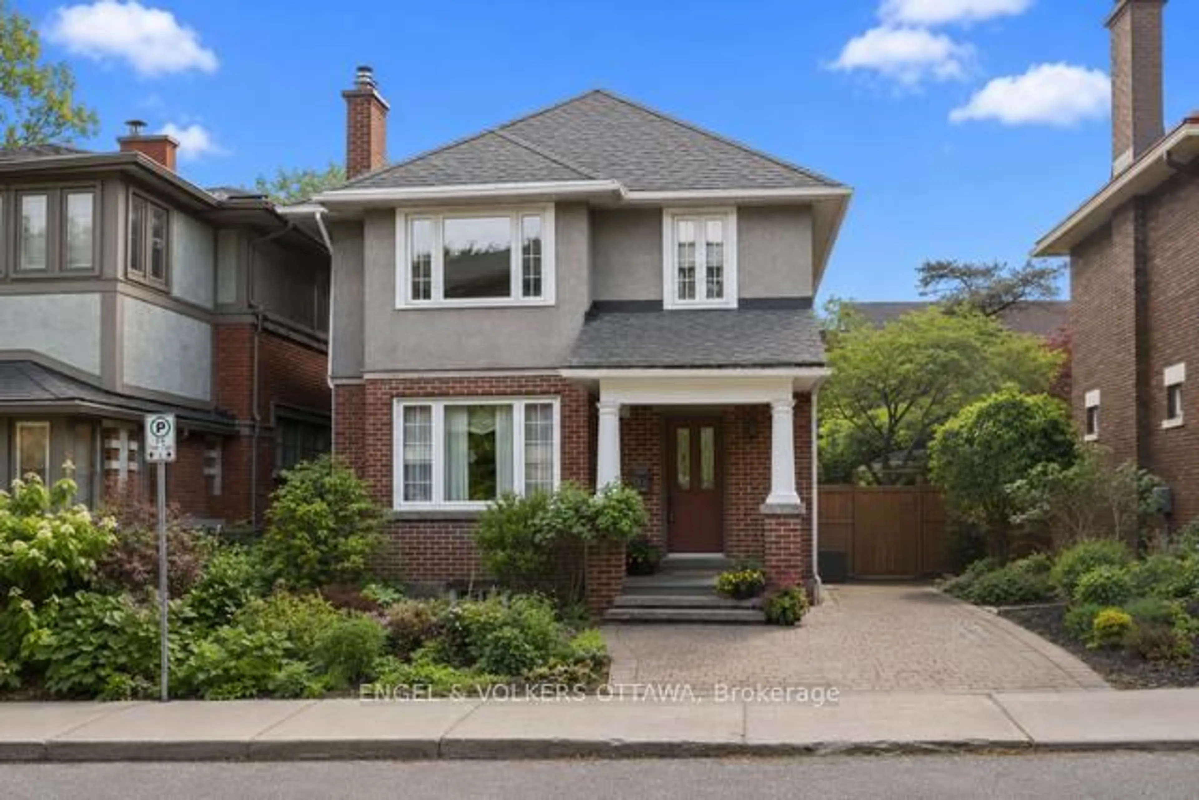 Home with brick exterior material, street for 4 Allan Pl, Ottawa Ontario K1S 3T1