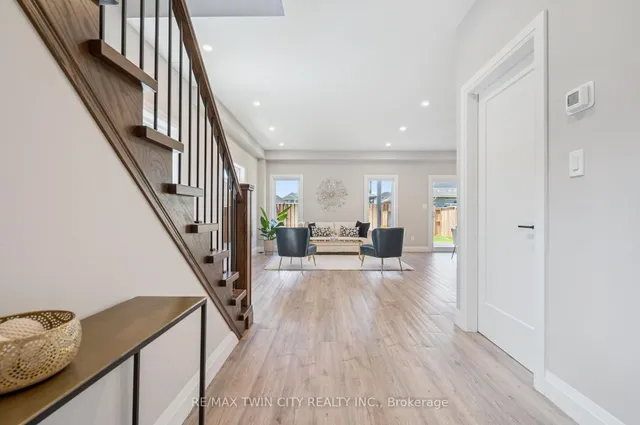 207 Timber Trail Rd, Wellesley 5
