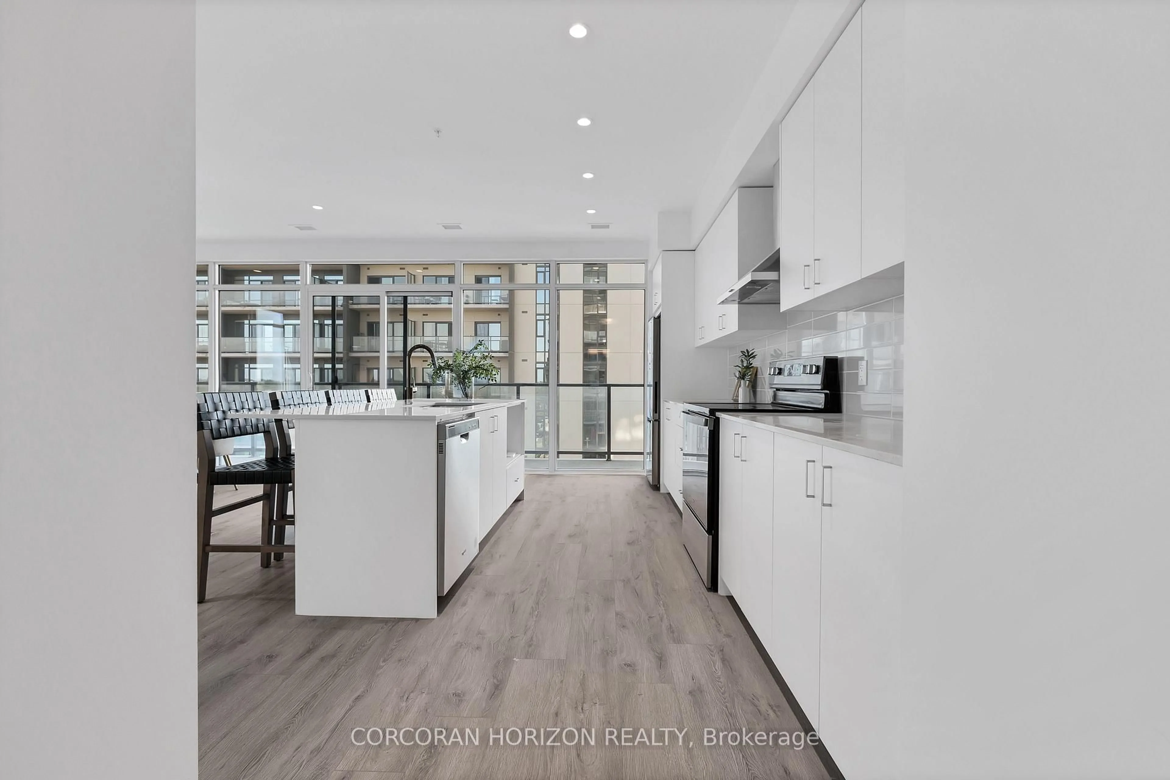 Contemporary kitchen, unknown for 50 Grand Ave #1702, Cambridge Ontario N1S 2L8