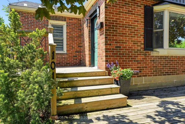 101 Irene Ave, Hamilton 2