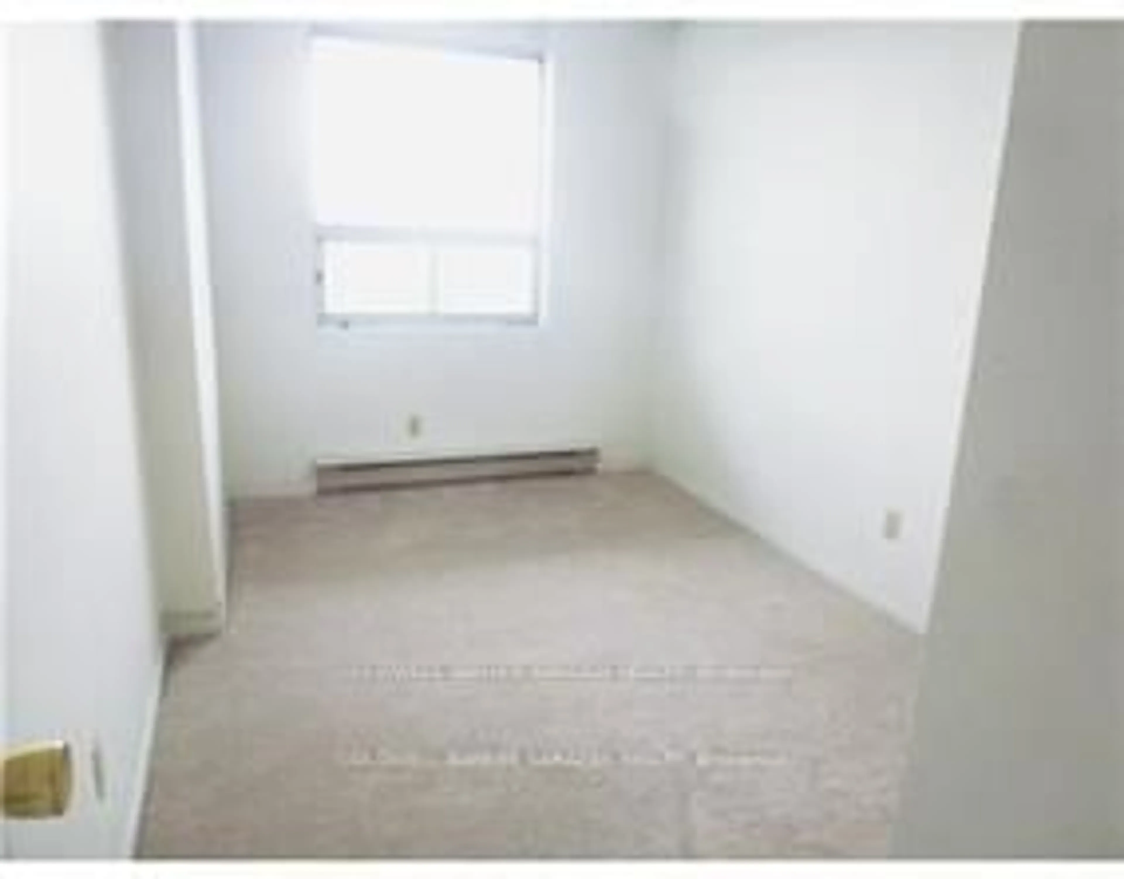A pic of a room for 900 Dynes Rd #1001, Ottawa Ontario K2C 3L6