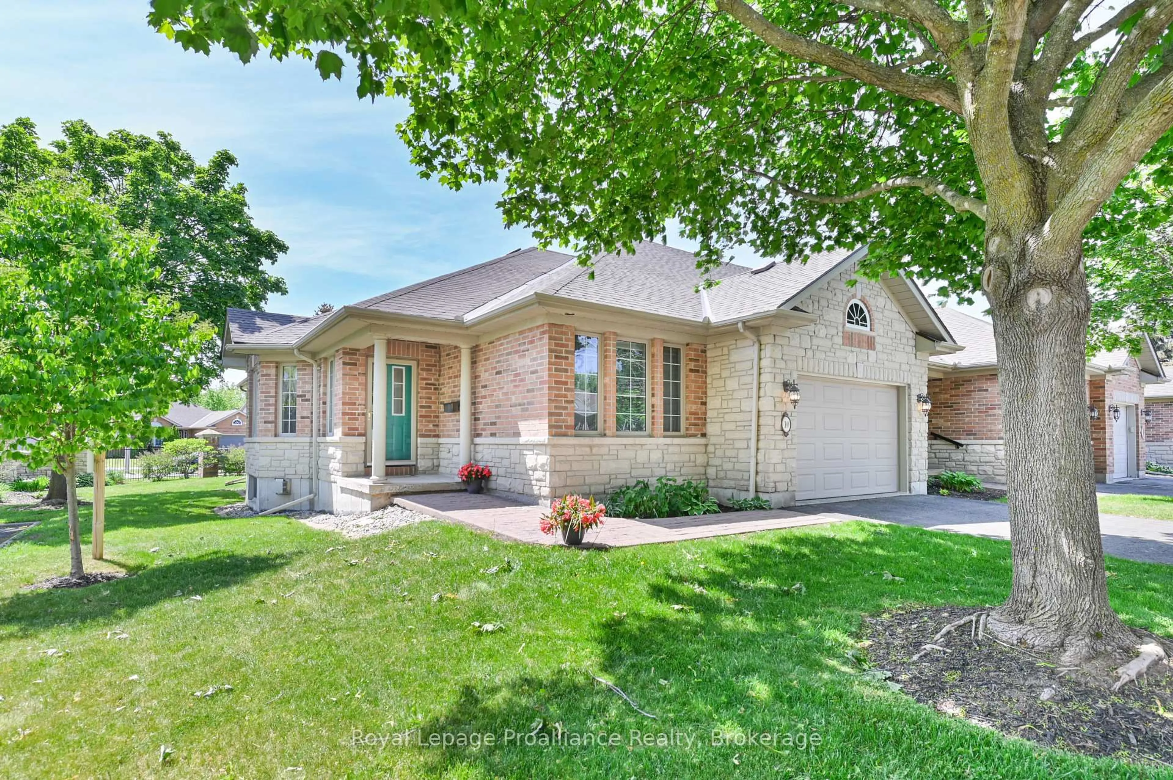 Home with brick exterior material, street for 25 Heartwood Dr #10, Belleville Ontario K8P 5M2