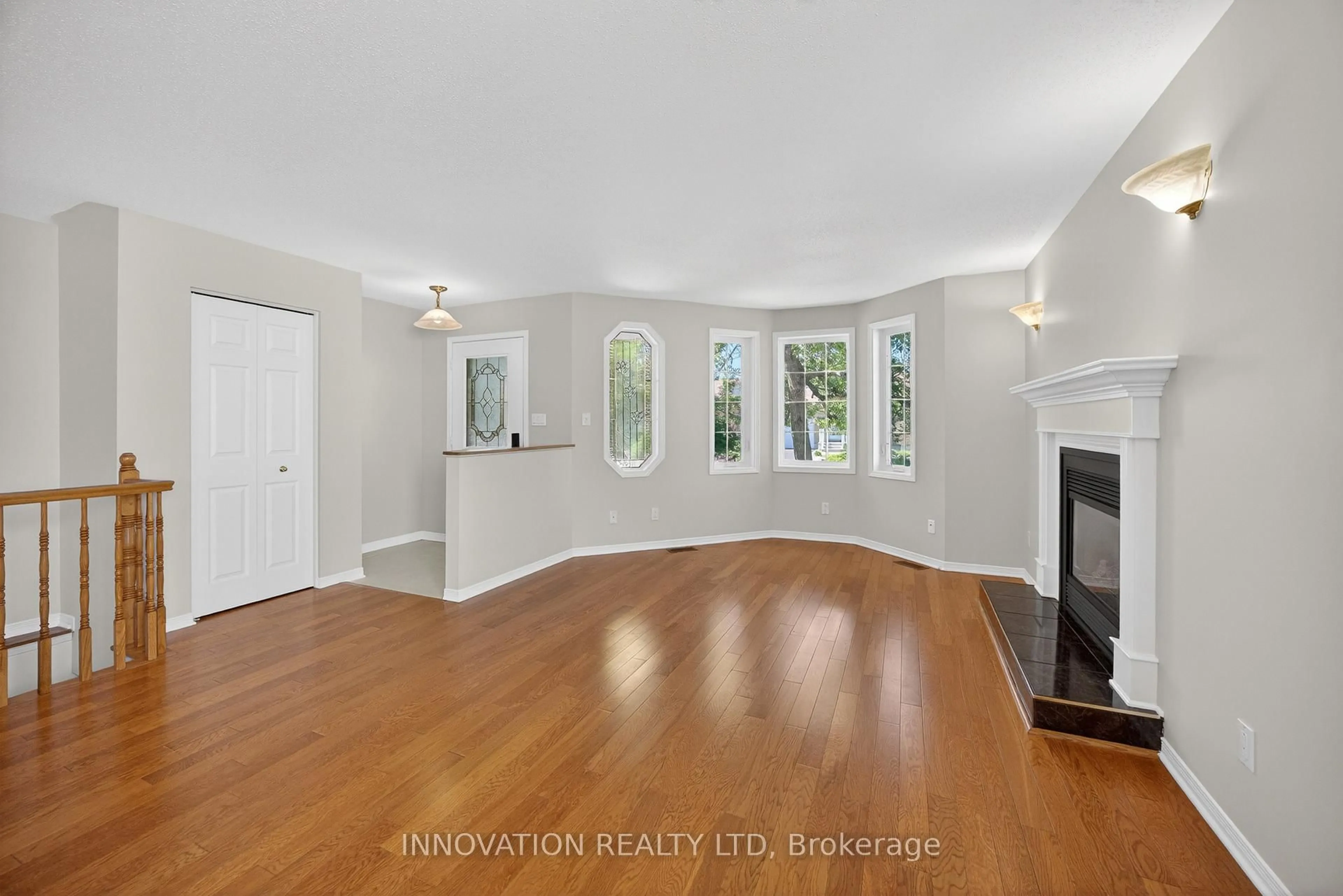 Unknown for 407 Flora St, Carleton Place Ontario K7C 4T6