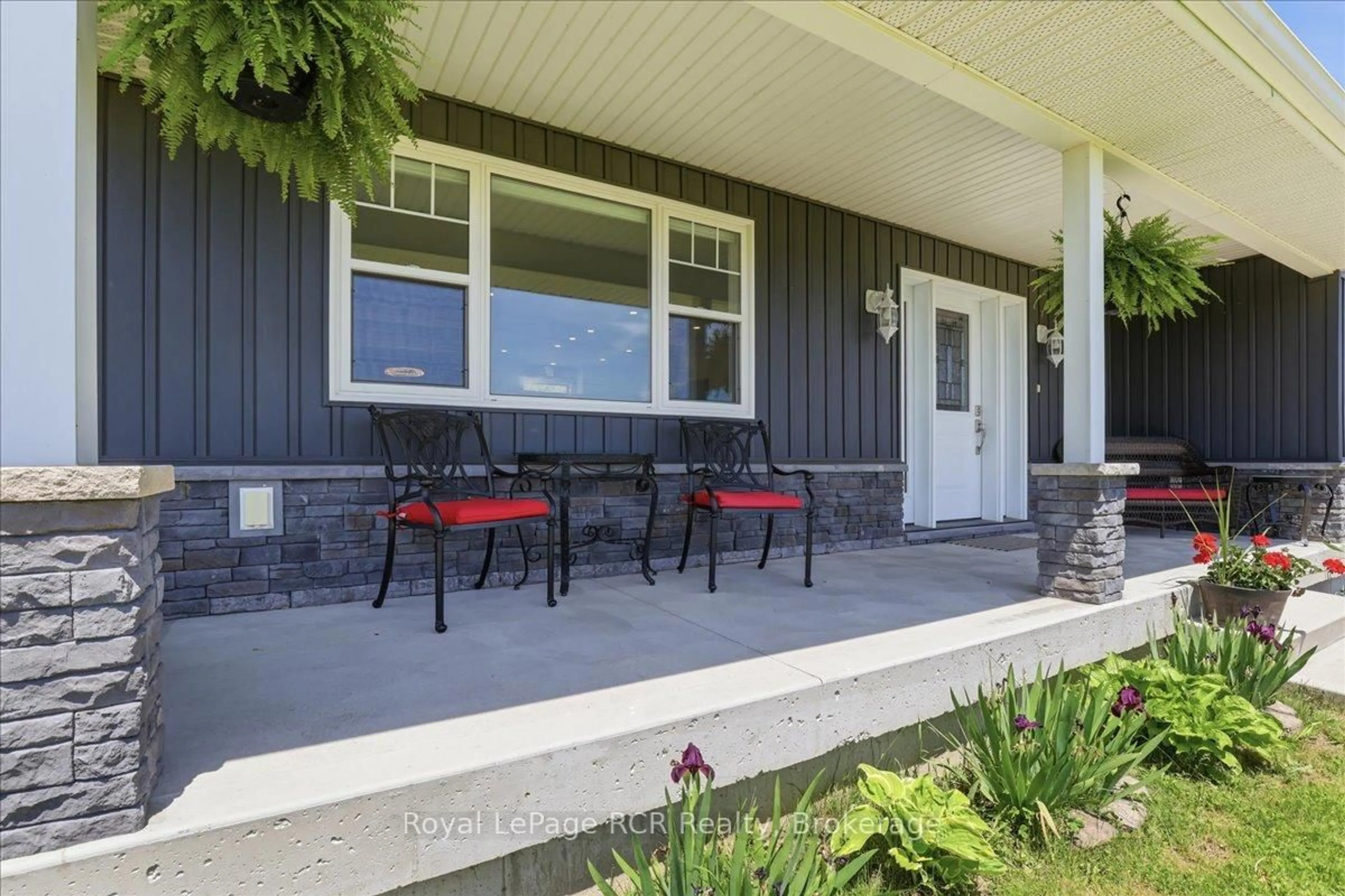 Patio, street for 6442 Given Rd, Minto Ontario N0G 1M0