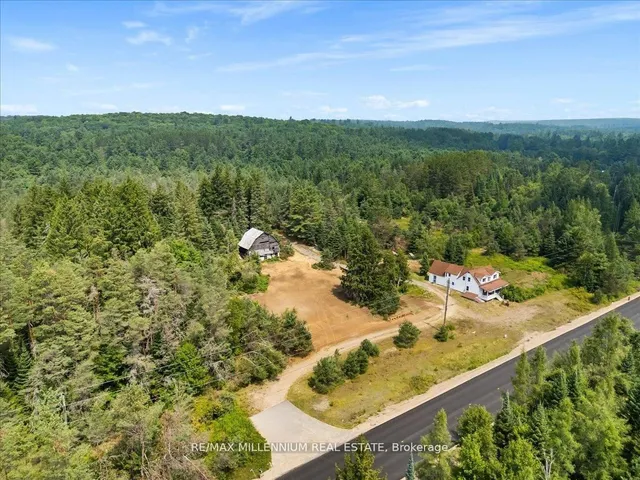 3529 Highway 118, Bracebridge 2