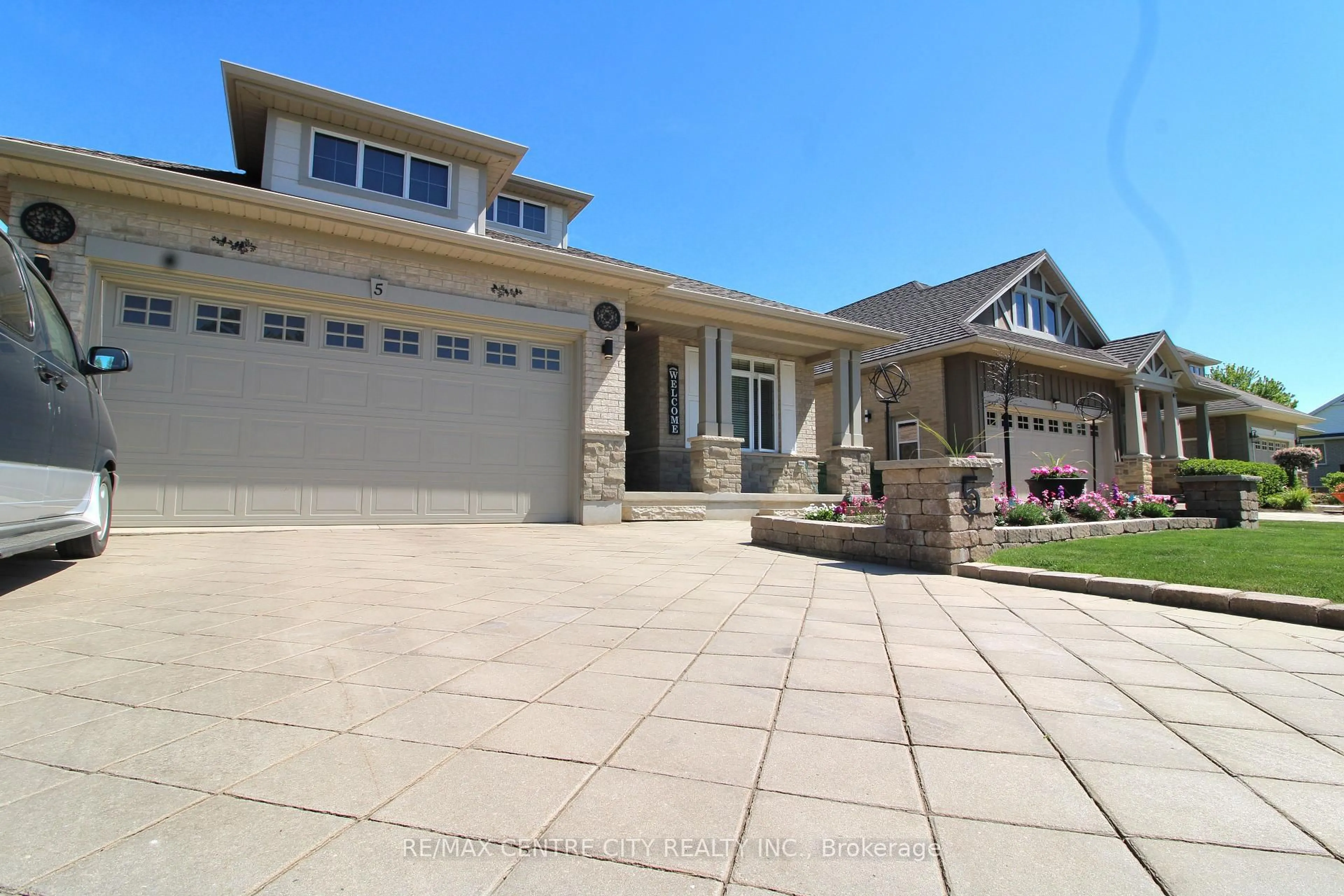 Unknown for 5 Cherry Blossom Lane, St. Thomas Ontario N5R 1L2