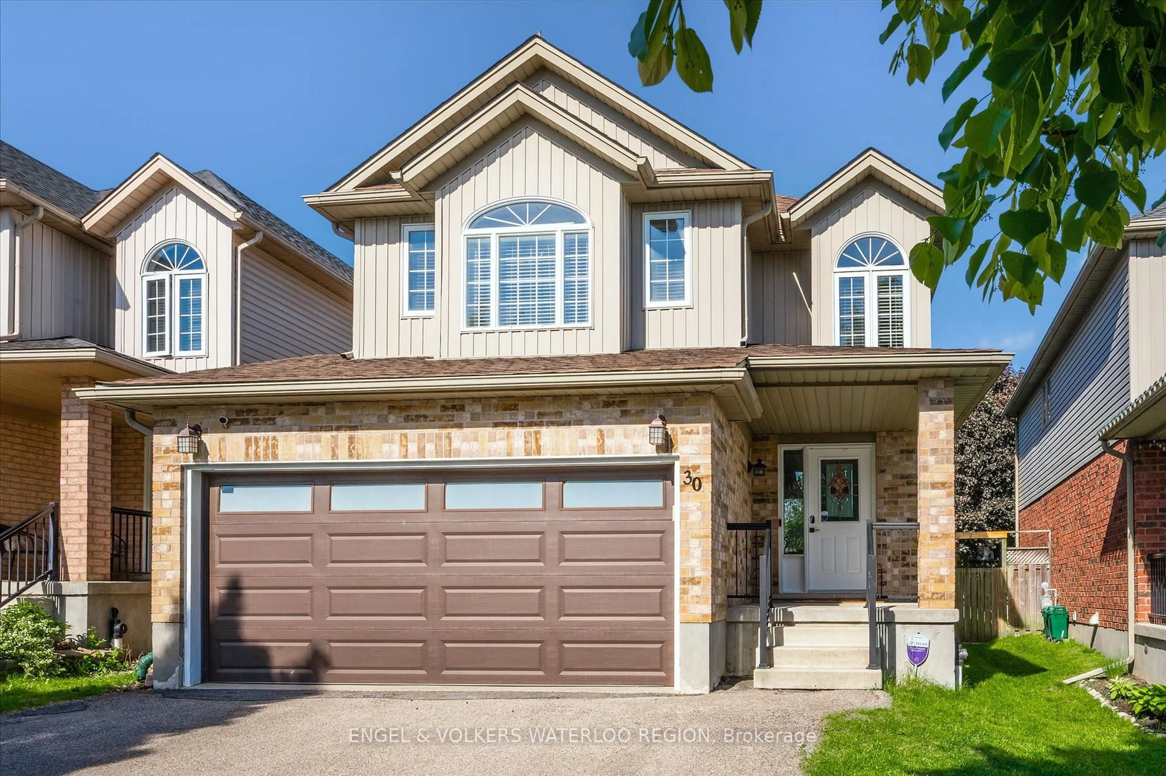 Home with vinyl exterior material, street for 30 Bridleridge St, Kitchener Ontario N2P 2V1