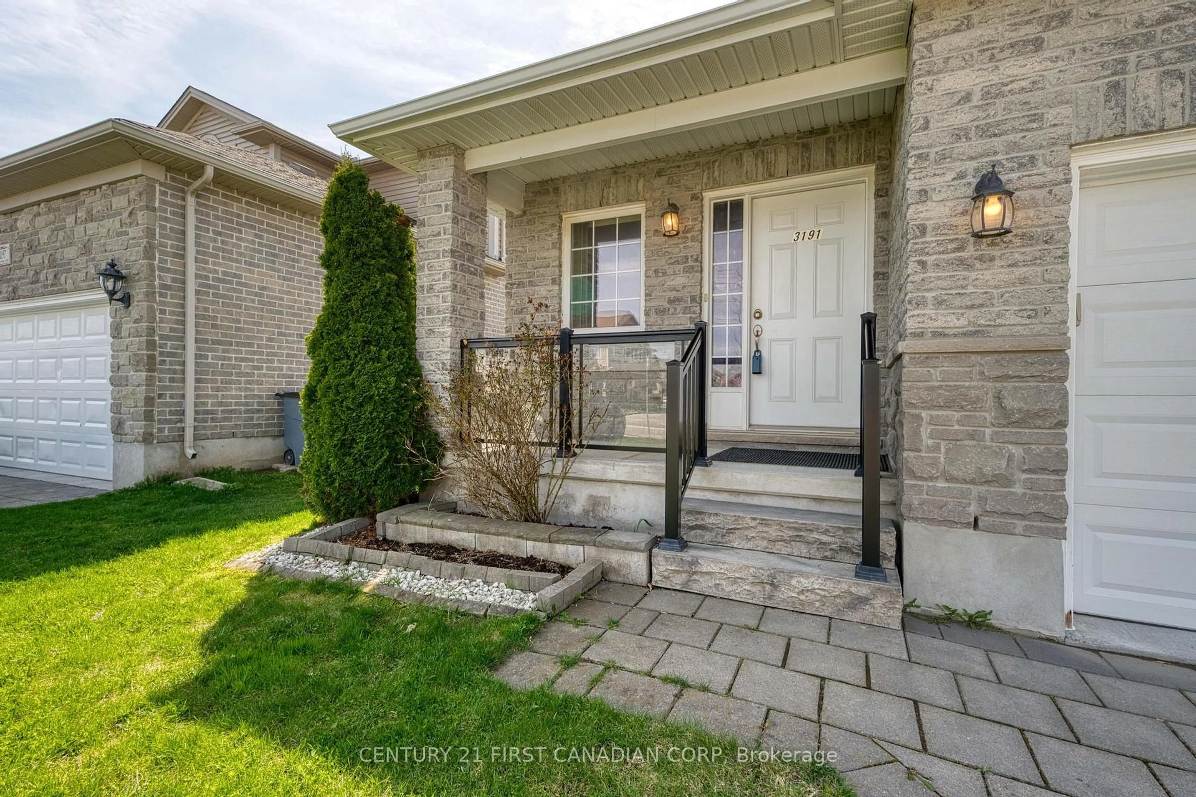 Unknown for 3191 Singleton Ave, London South Ontario N6L 0B5