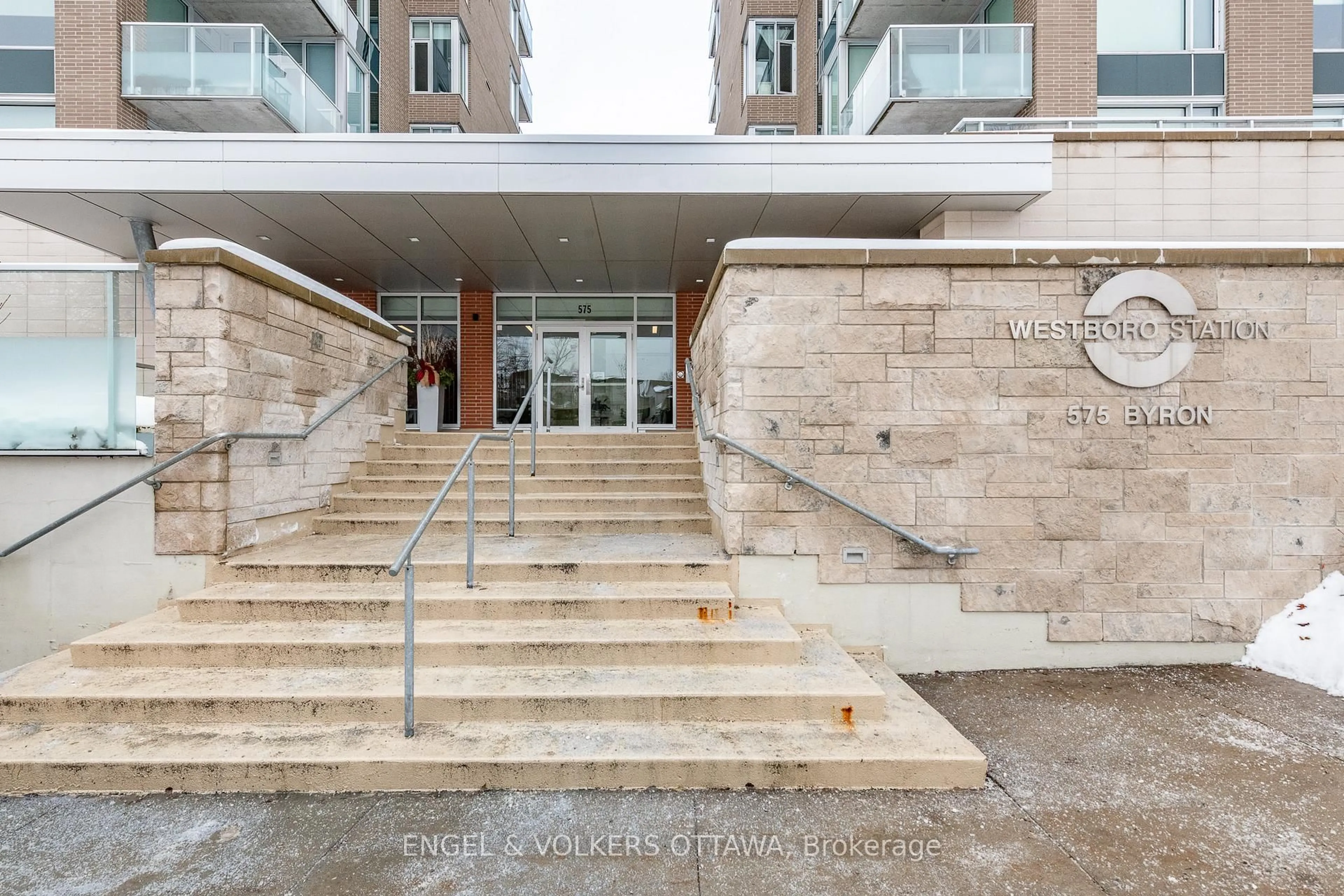 Unknown for 575 Byron Ave #312, Ottawa Ontario K2A 1R7