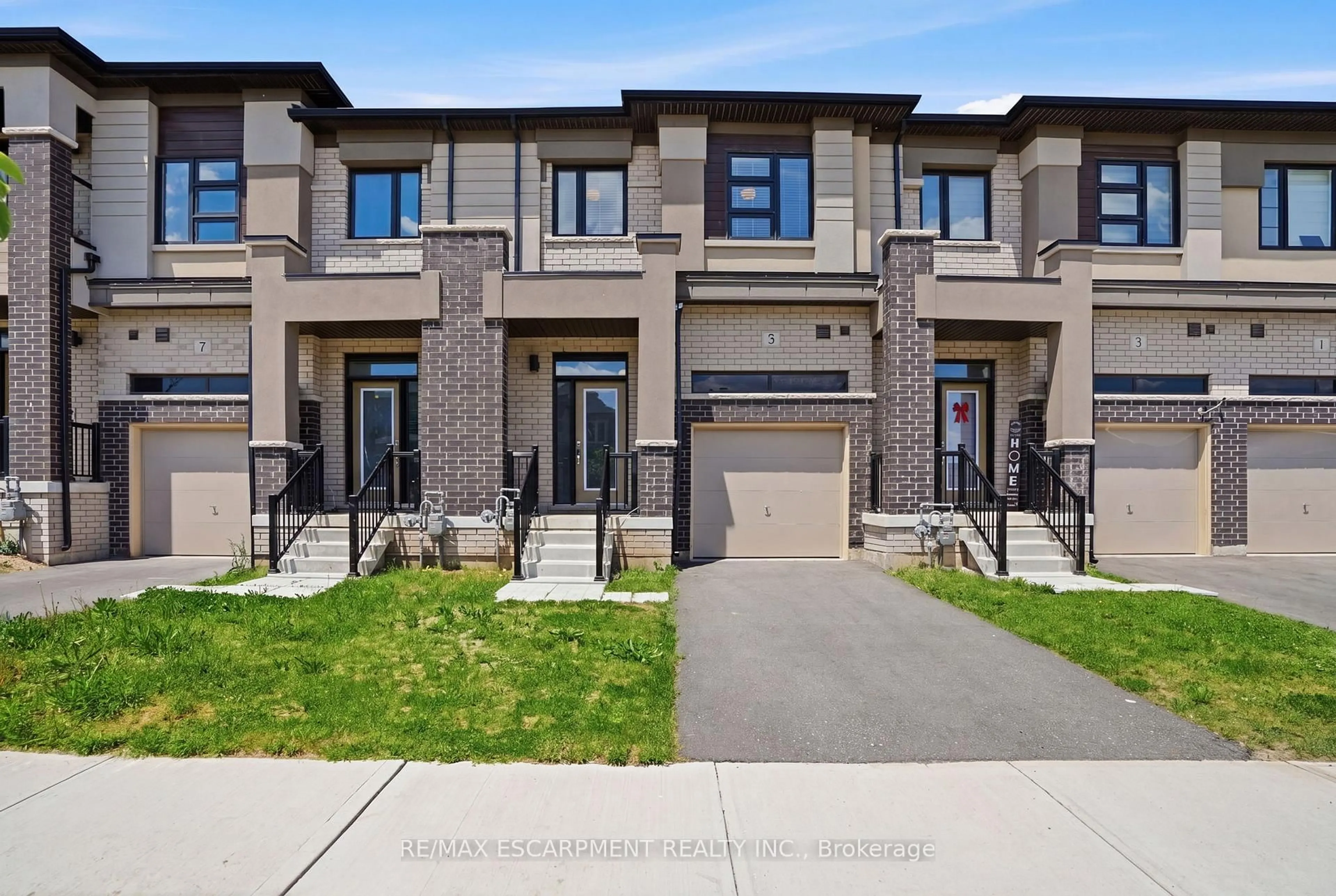 Unknown for 5 George Brier Dr, Brant Ontario N3L 0L2