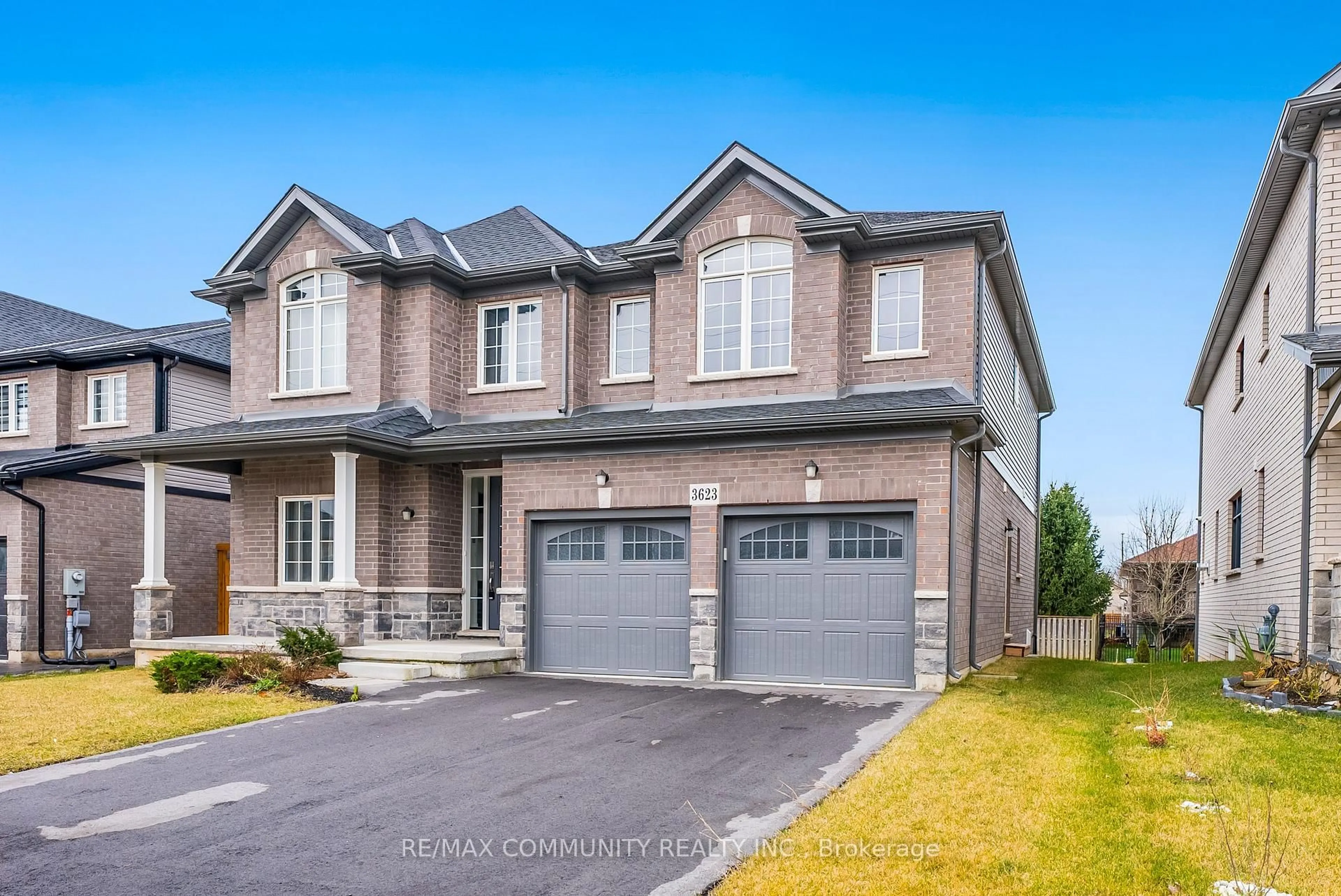 Home with brick exterior material, street for 3623 Thunder Bay Rd, Fort Erie Ontario L0S 1N0